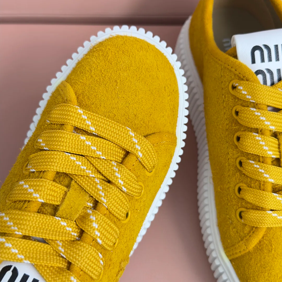 Кроссовки Женские Miu Miu 17950574