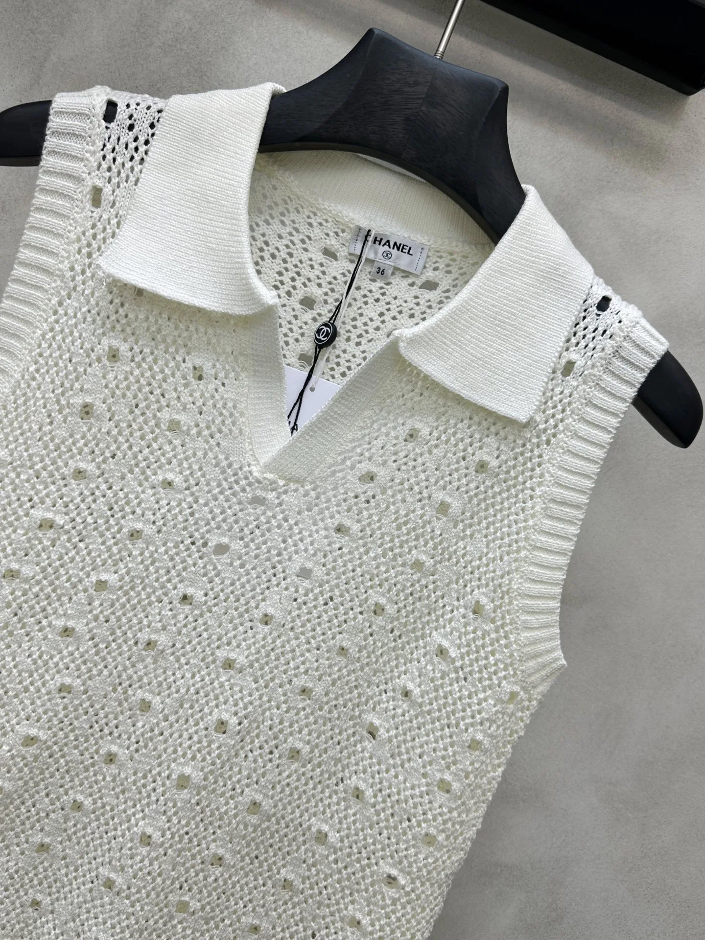 Жилеты Женские Chanel 12960834