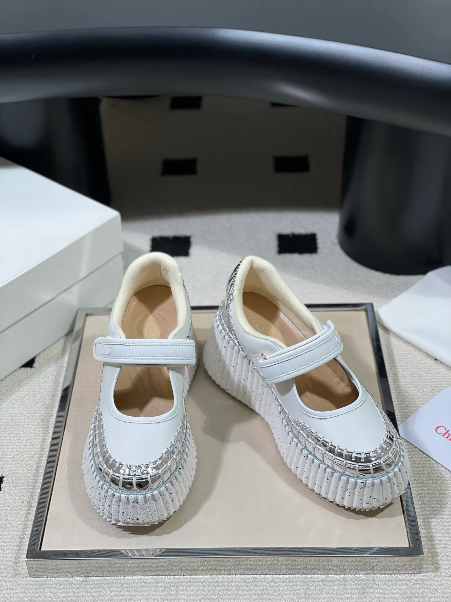 Сандалии Женские Chloe 11758697