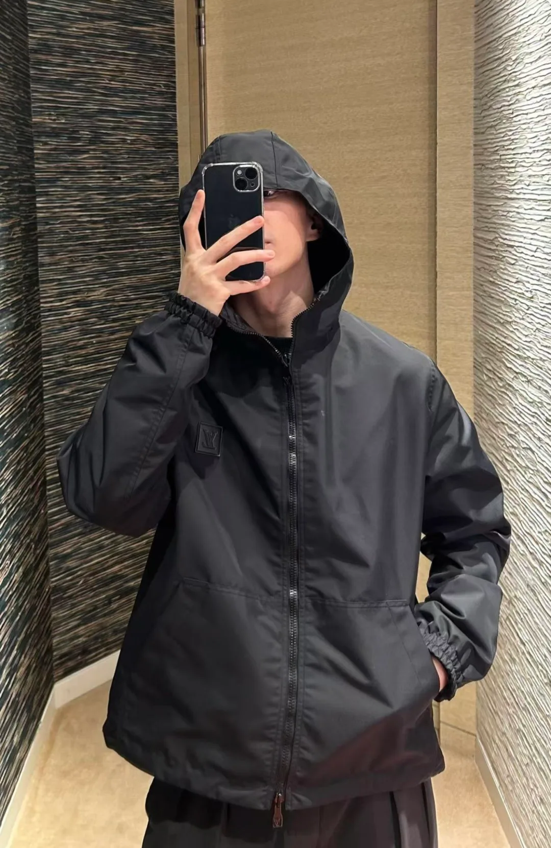 Куртки И Пуховики Мужские Louis Vuitton 11781079