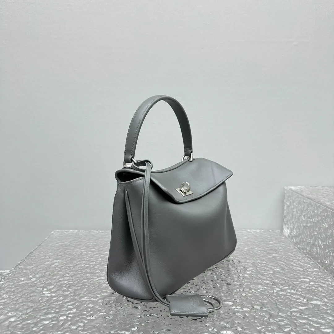 Классические Сумки Женские Balenciaga 11524774