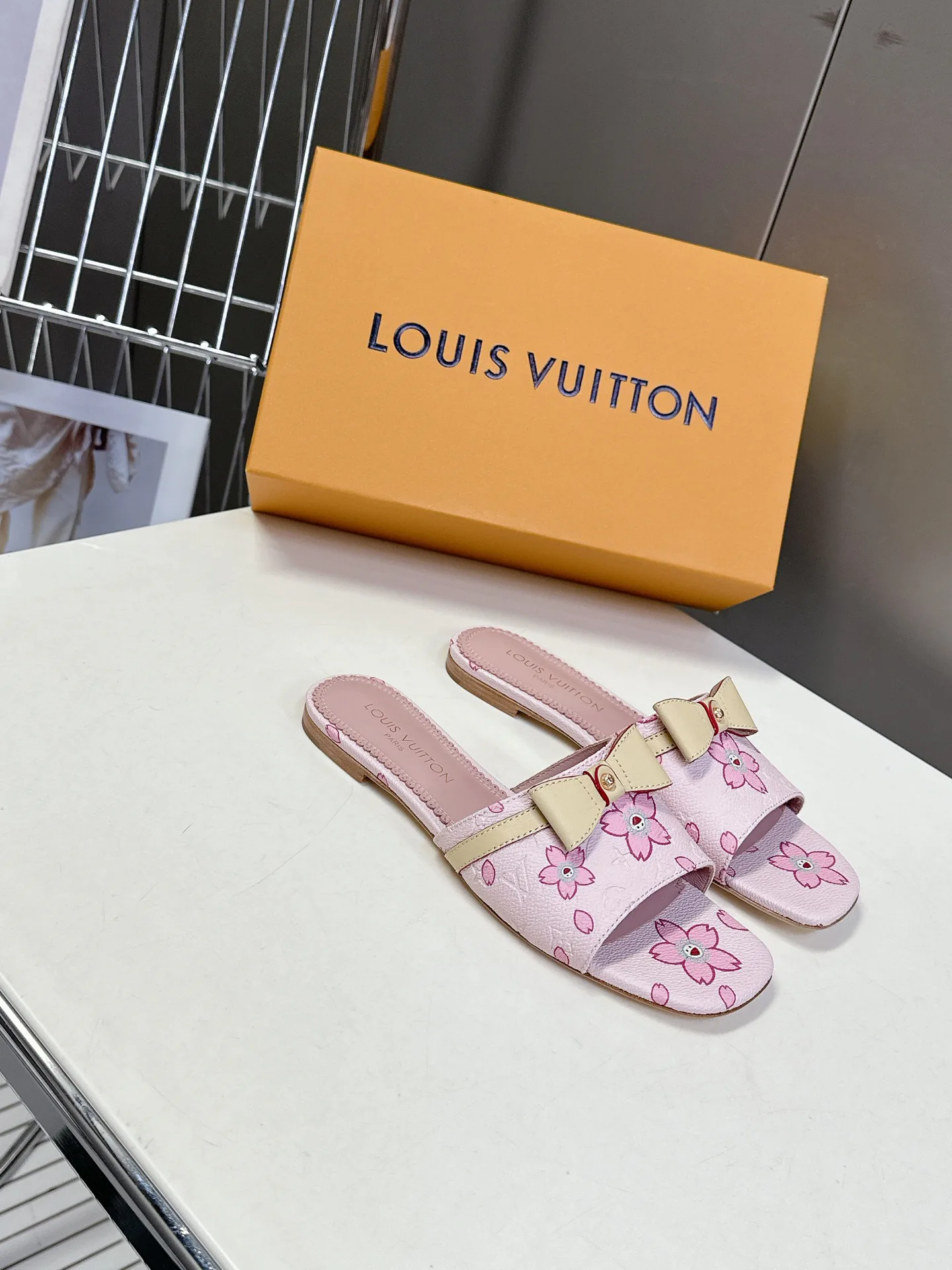 Туфли Женские Louis Vuitton 11458200