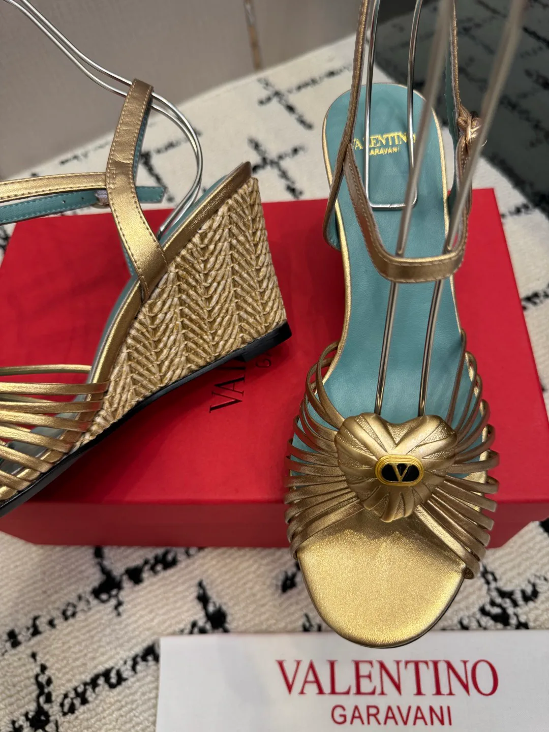 Босоножки Женские Valentino 18049000