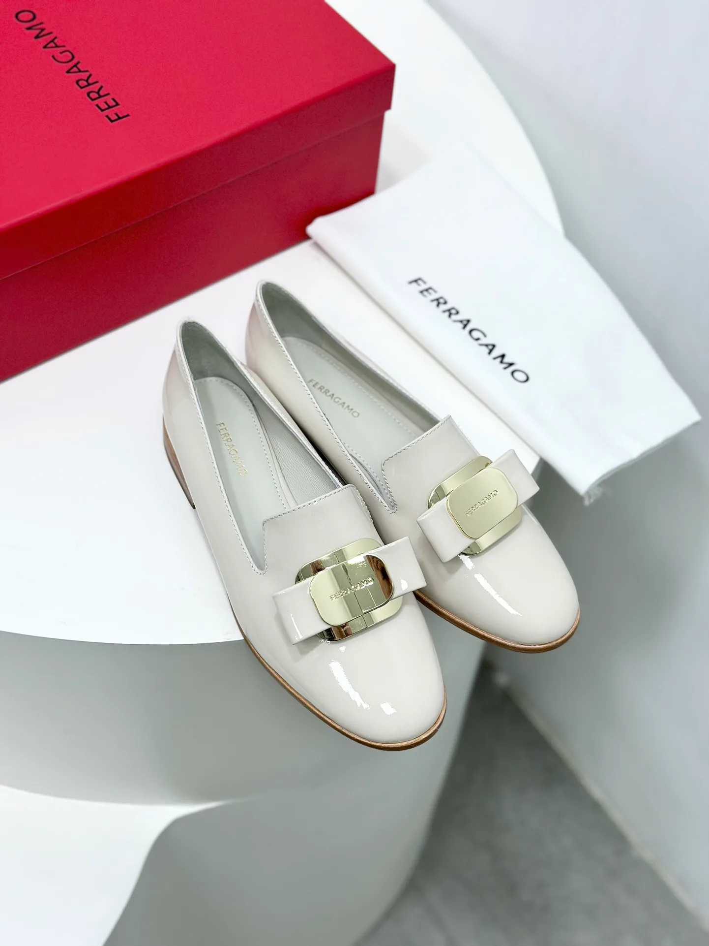 Лоферы Женские Fendi 31064