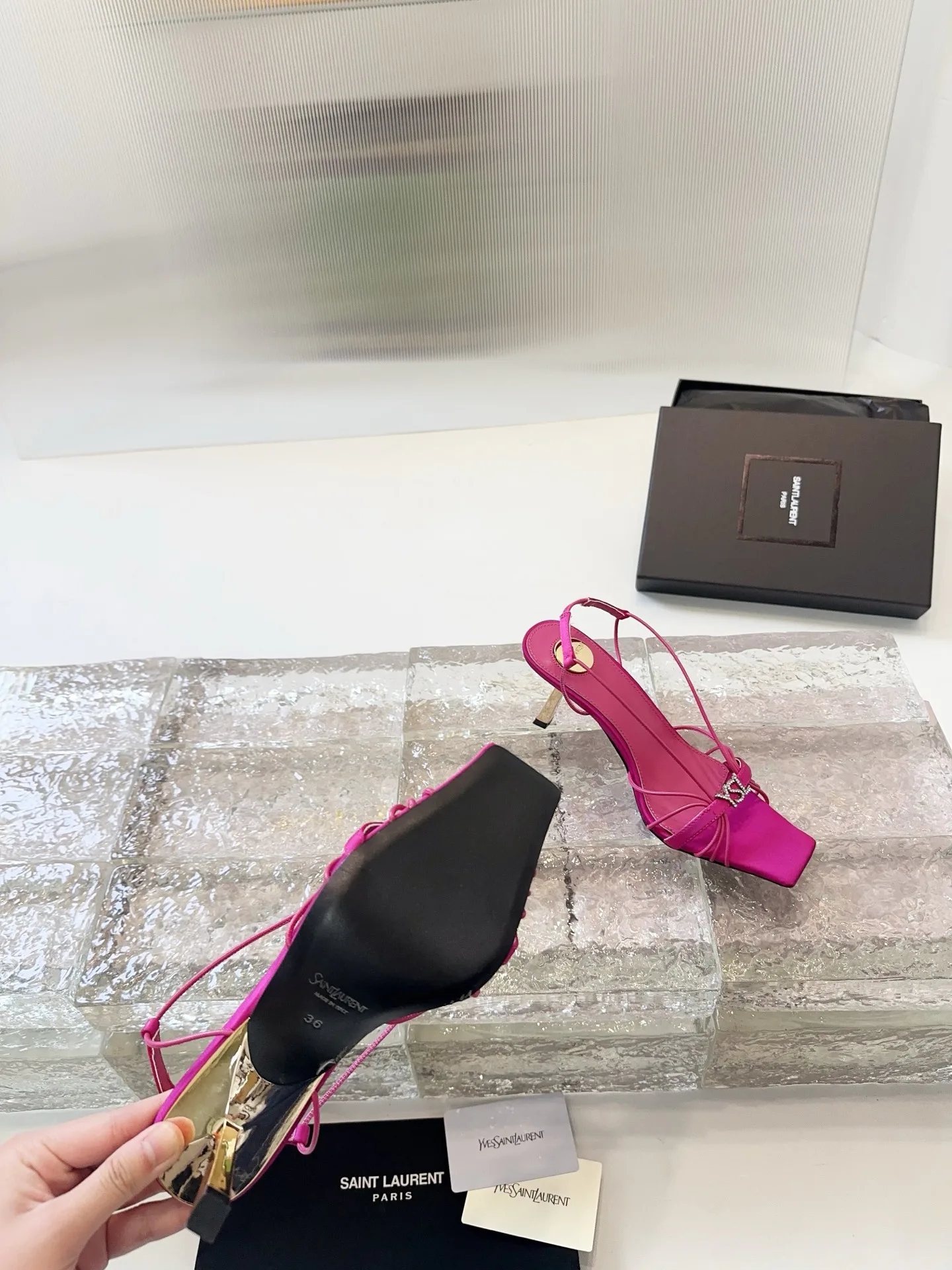 Босоножки Женские Saint Laurent 3675793