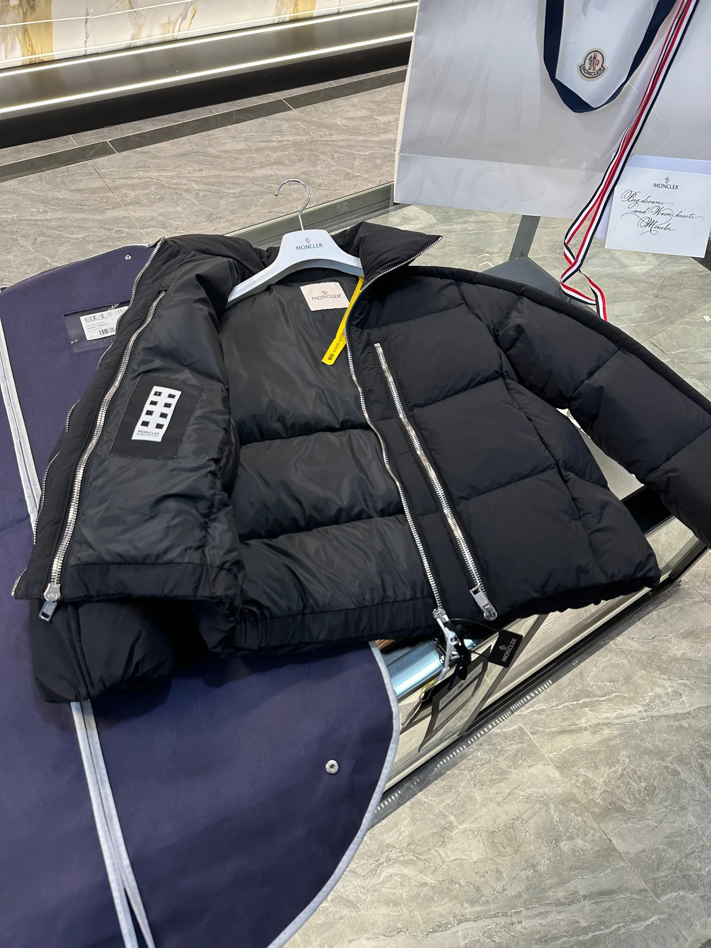 Куртки И Пуховики Женские Moncler 19322721
