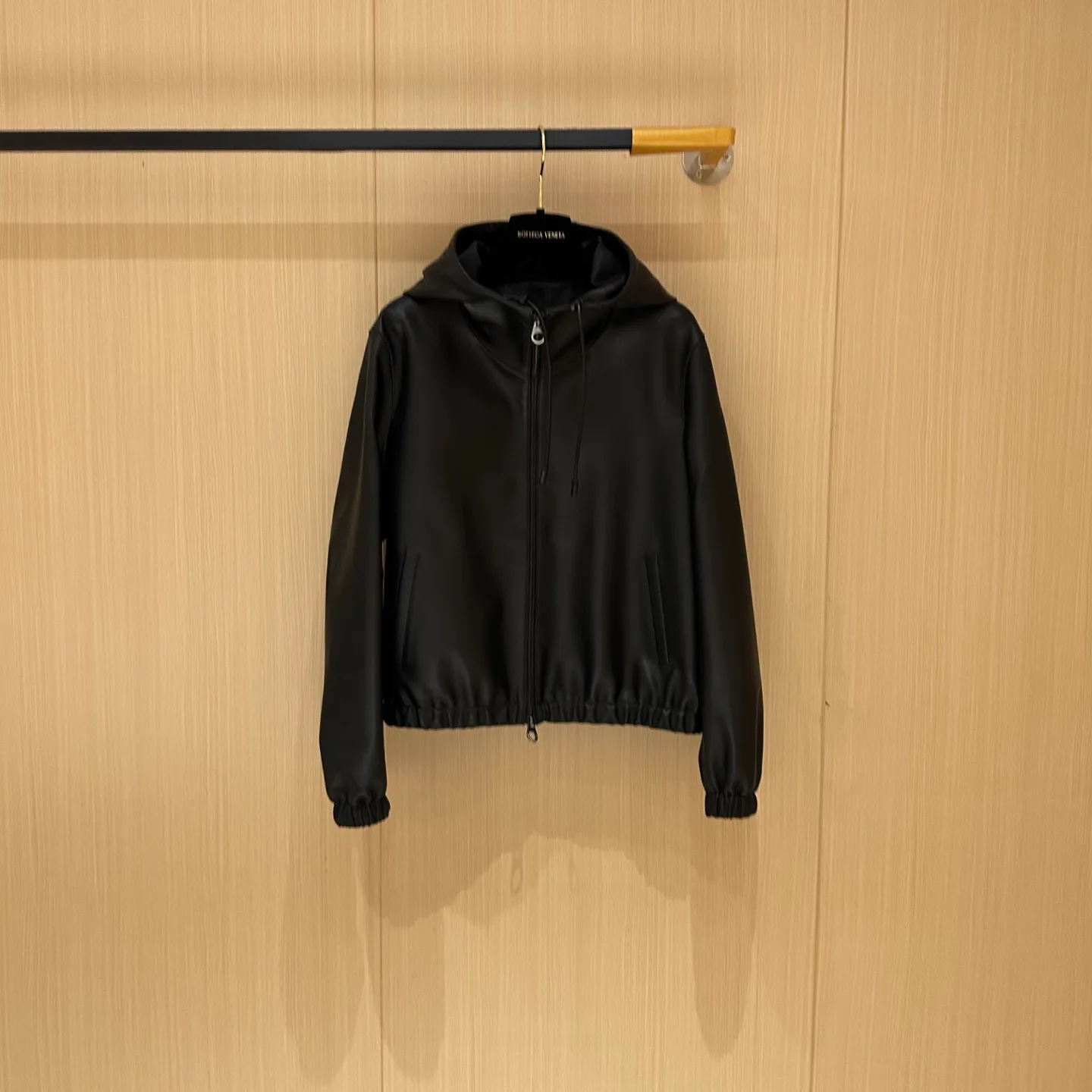 Кожаные Куртки И Дублёнки Женские Loro Piana 11511520