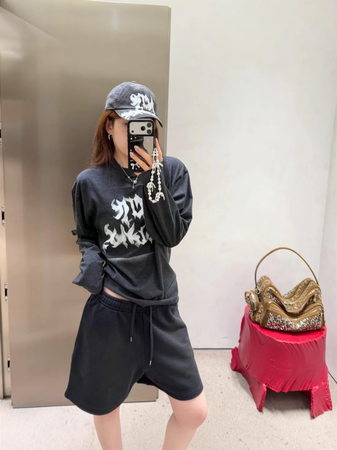 Шорты Мужские Acne Studios 17288525