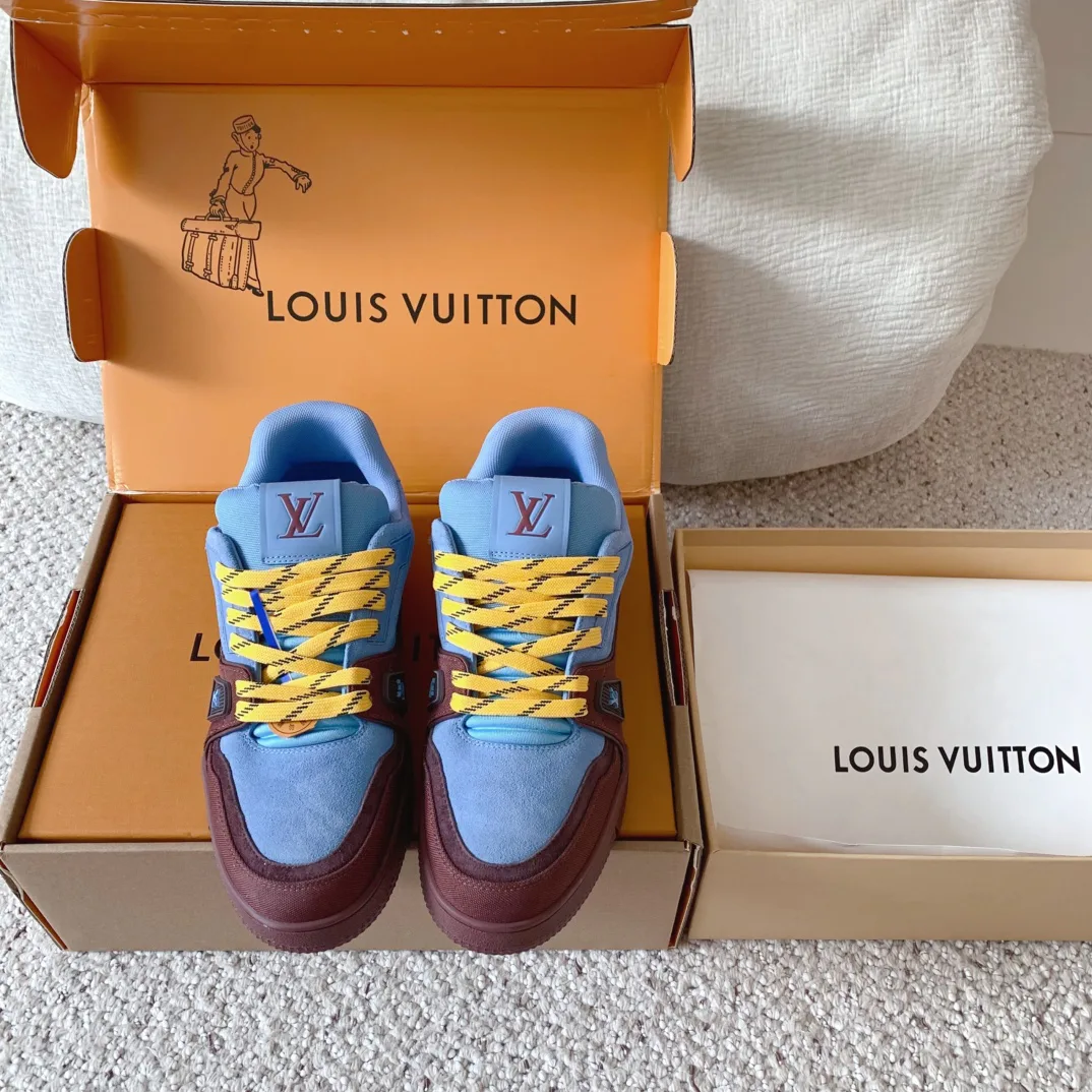 Кроссовки Женские Louis Vuitton 10290586