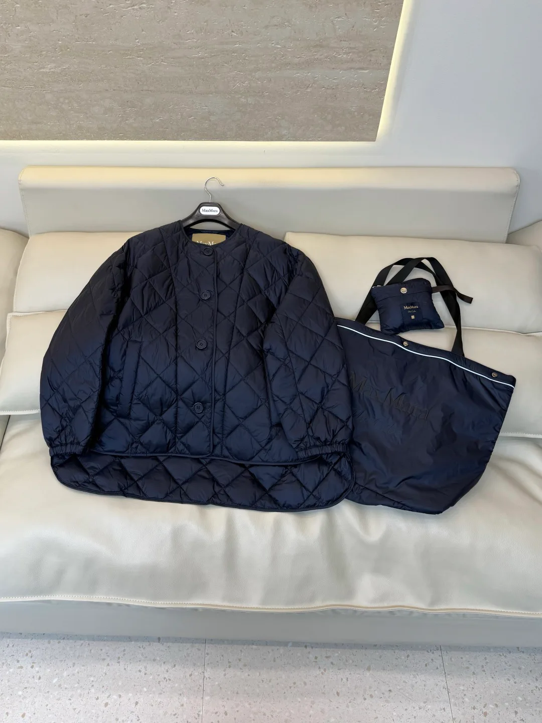 Куртки И Пуховики Женские Max Mara 17917318