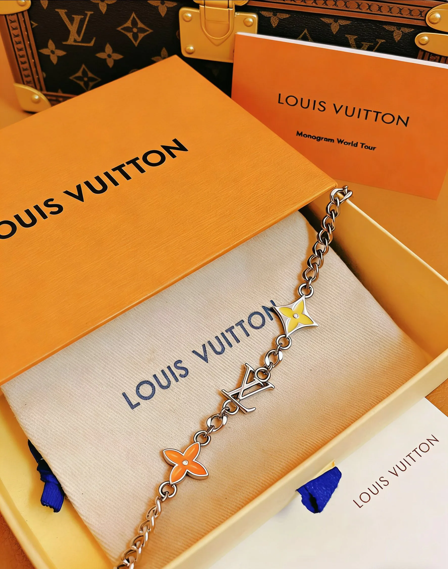 Бижутерия Louis Vuitton 11755904