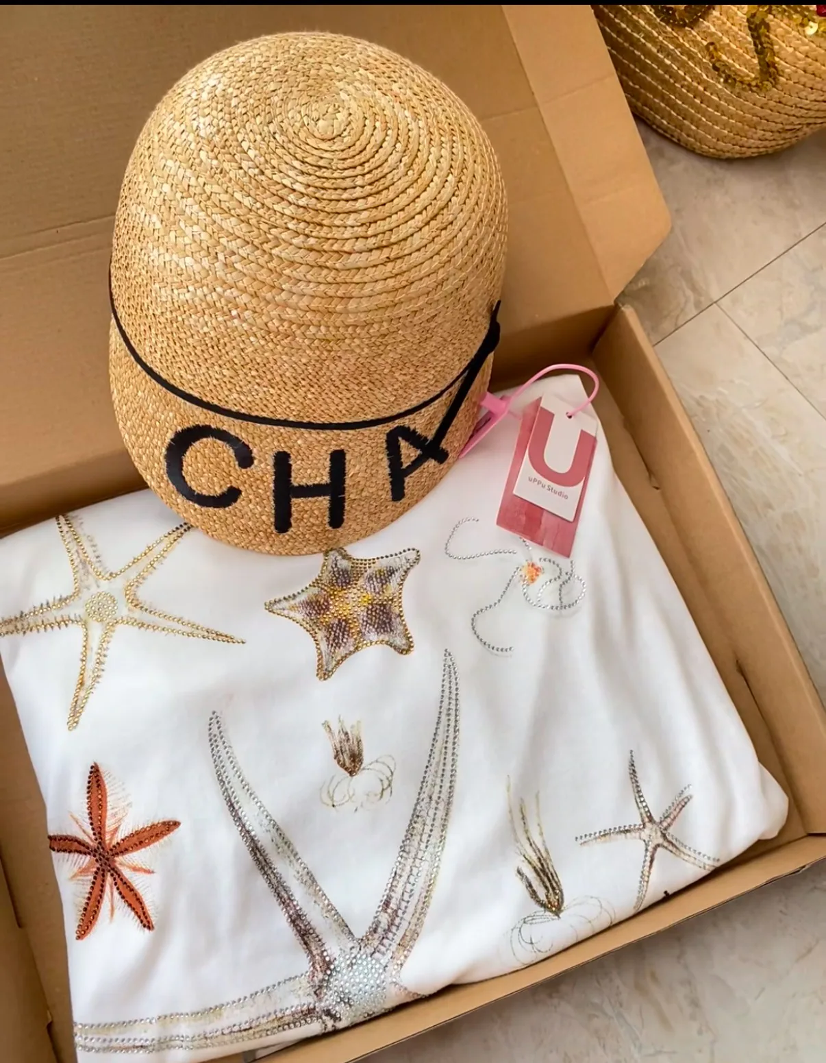 Головные Уборы Chanel 17770130