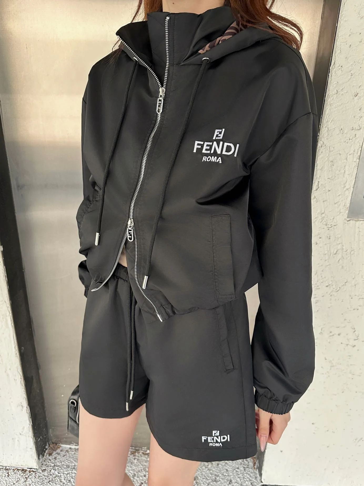 Шорты Женские Fendi 32408