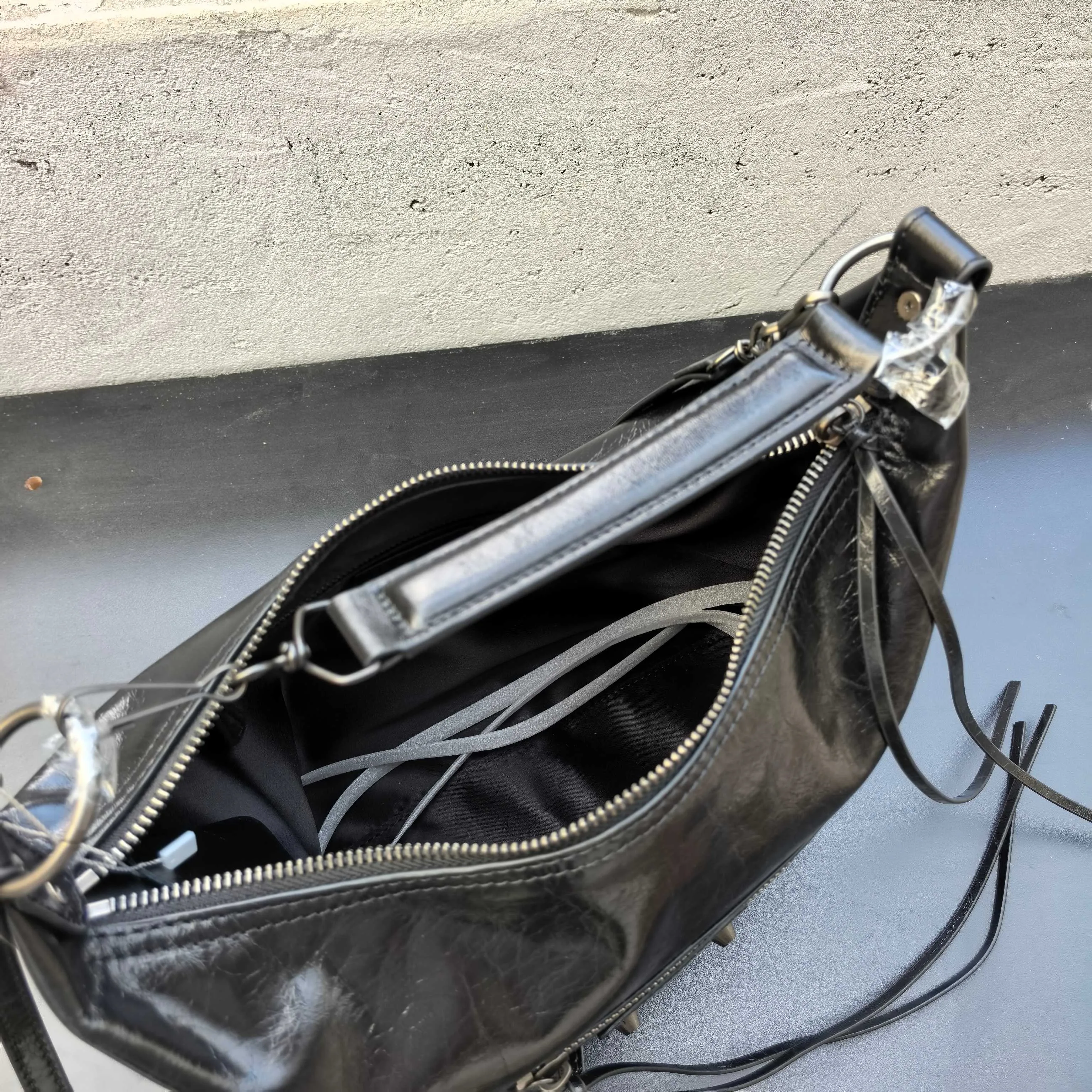 Классические Сумки Женские Balenciaga 496102