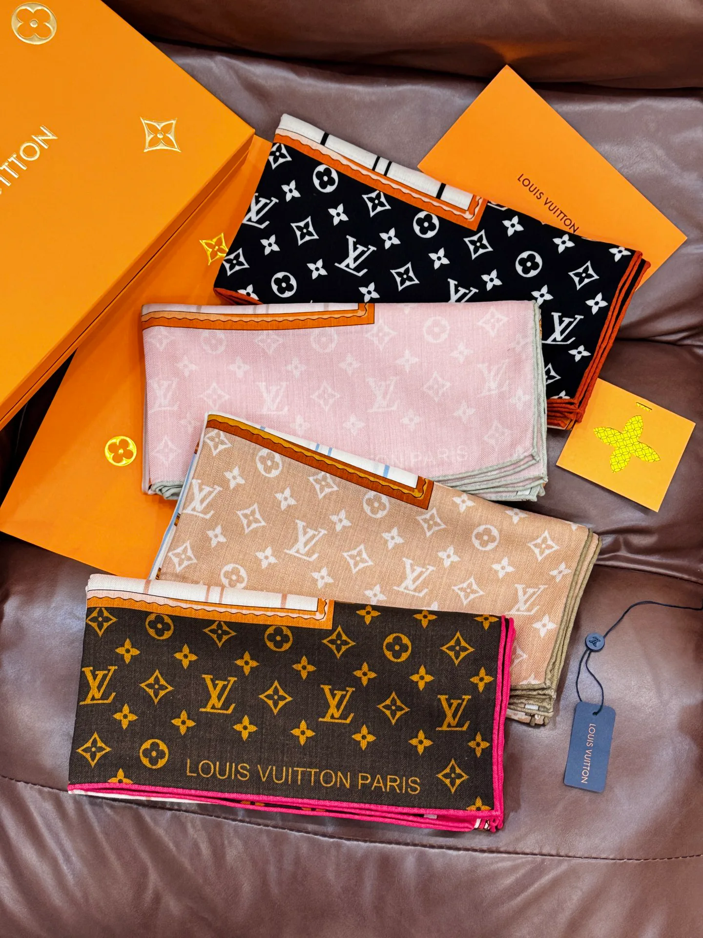 Шарфы Louis Vuitton 218423