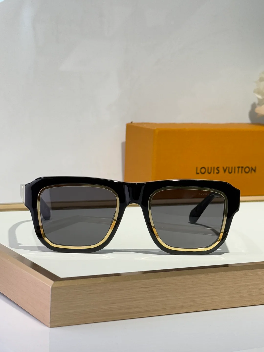 Очки Louis Vuitton 9759
