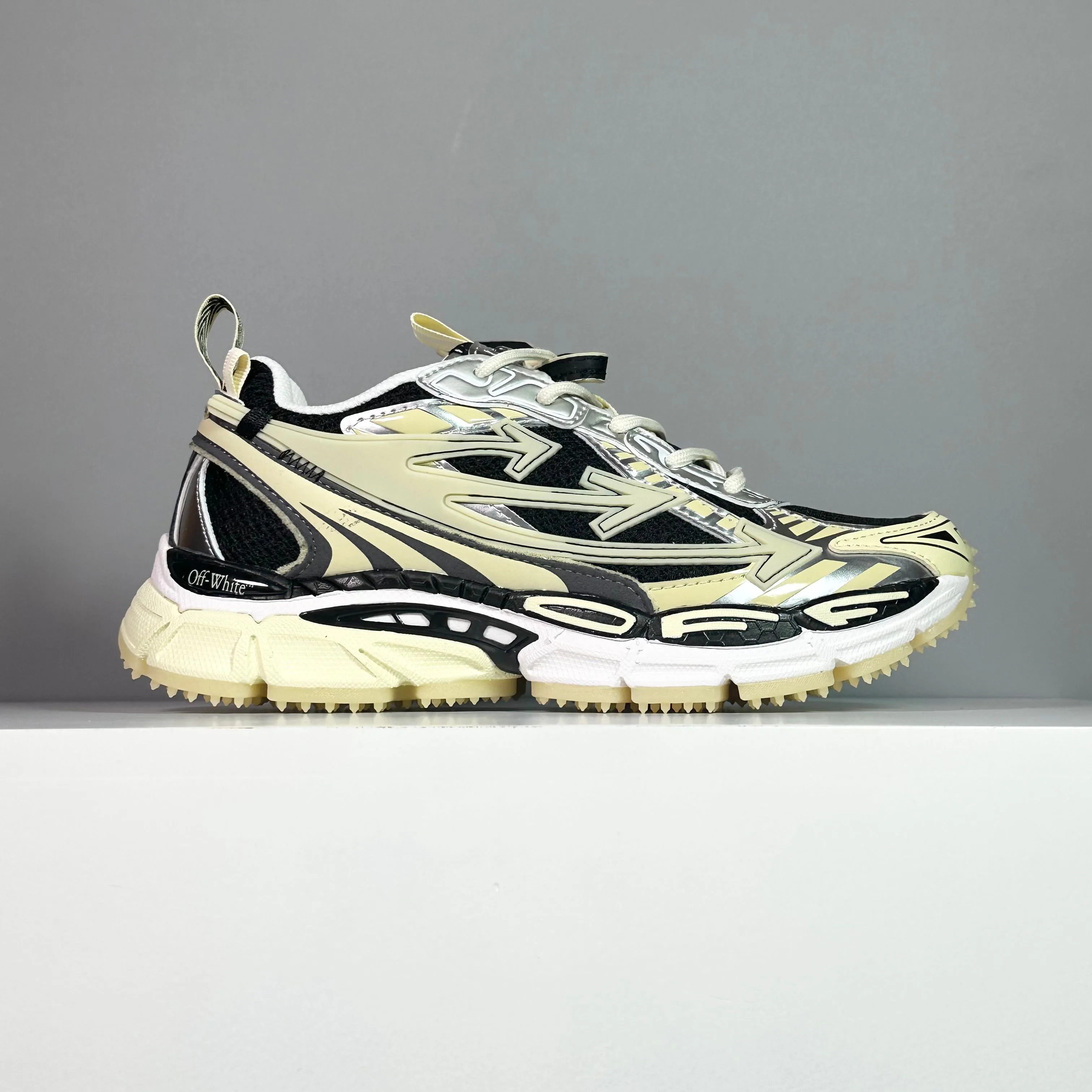 Кроссовки Мужские Off-White 13365026