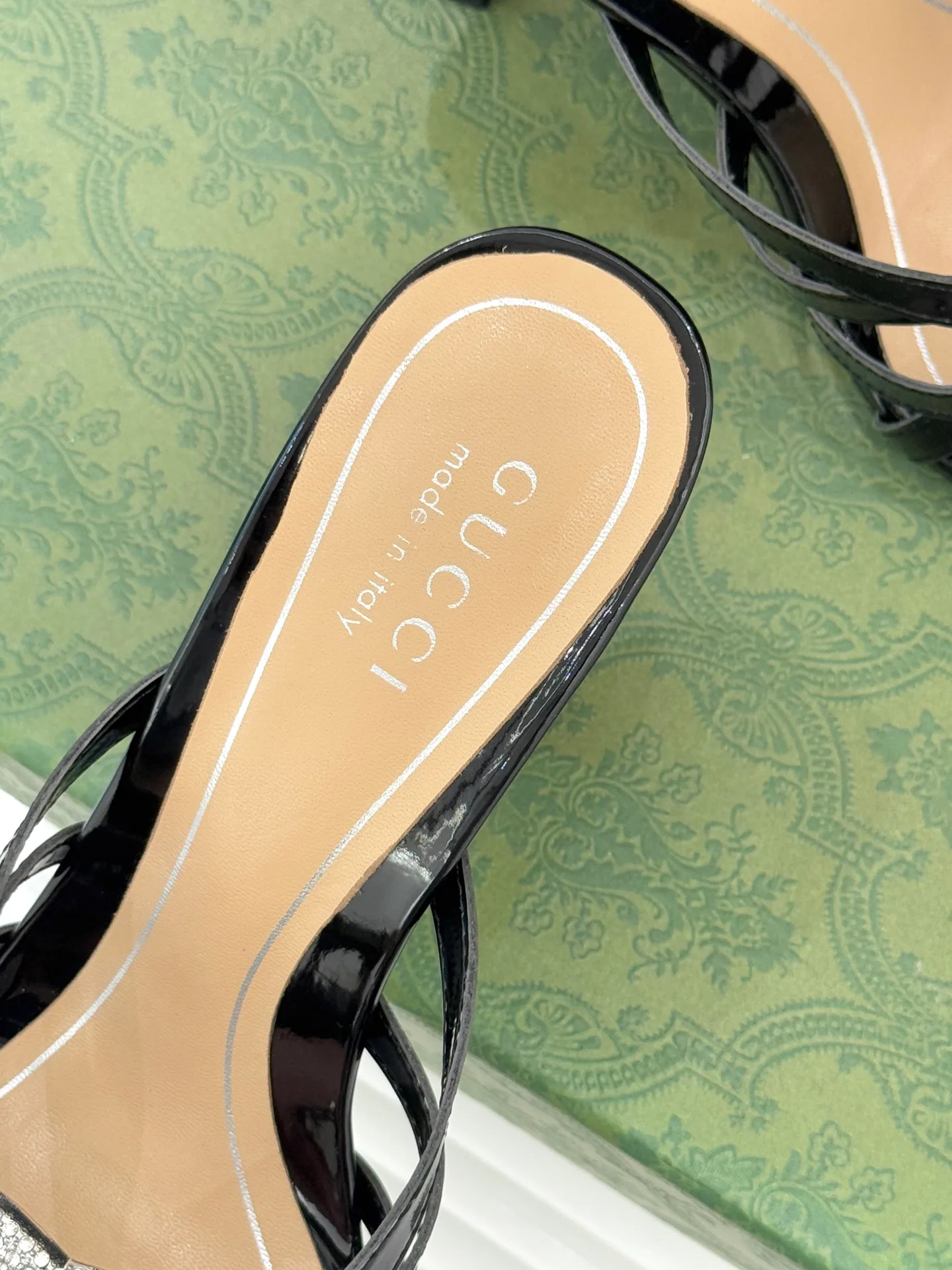 Босоножки Женские Gucci 355870