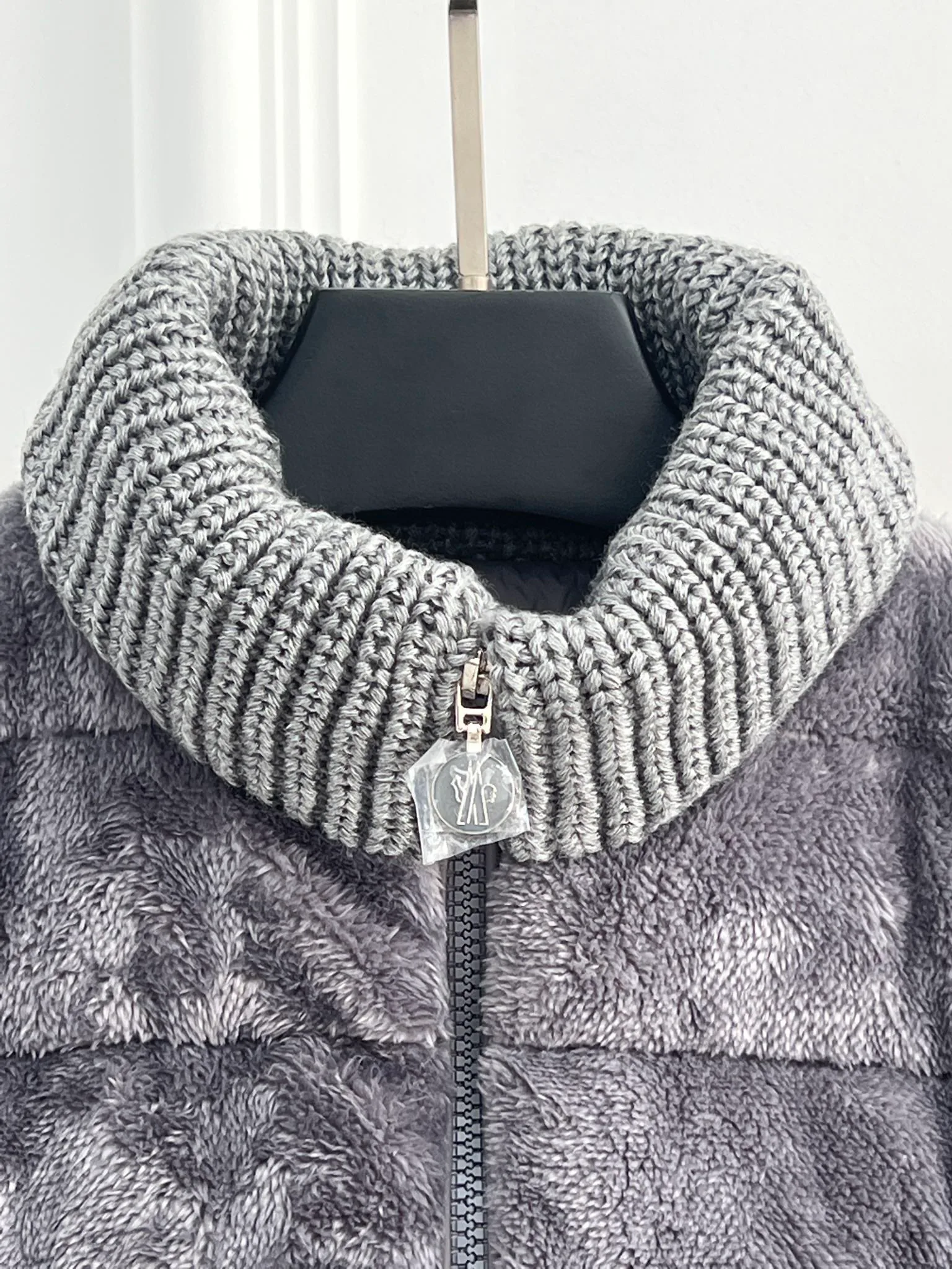 Куртки И Пуховики Женские Moncler 18416241