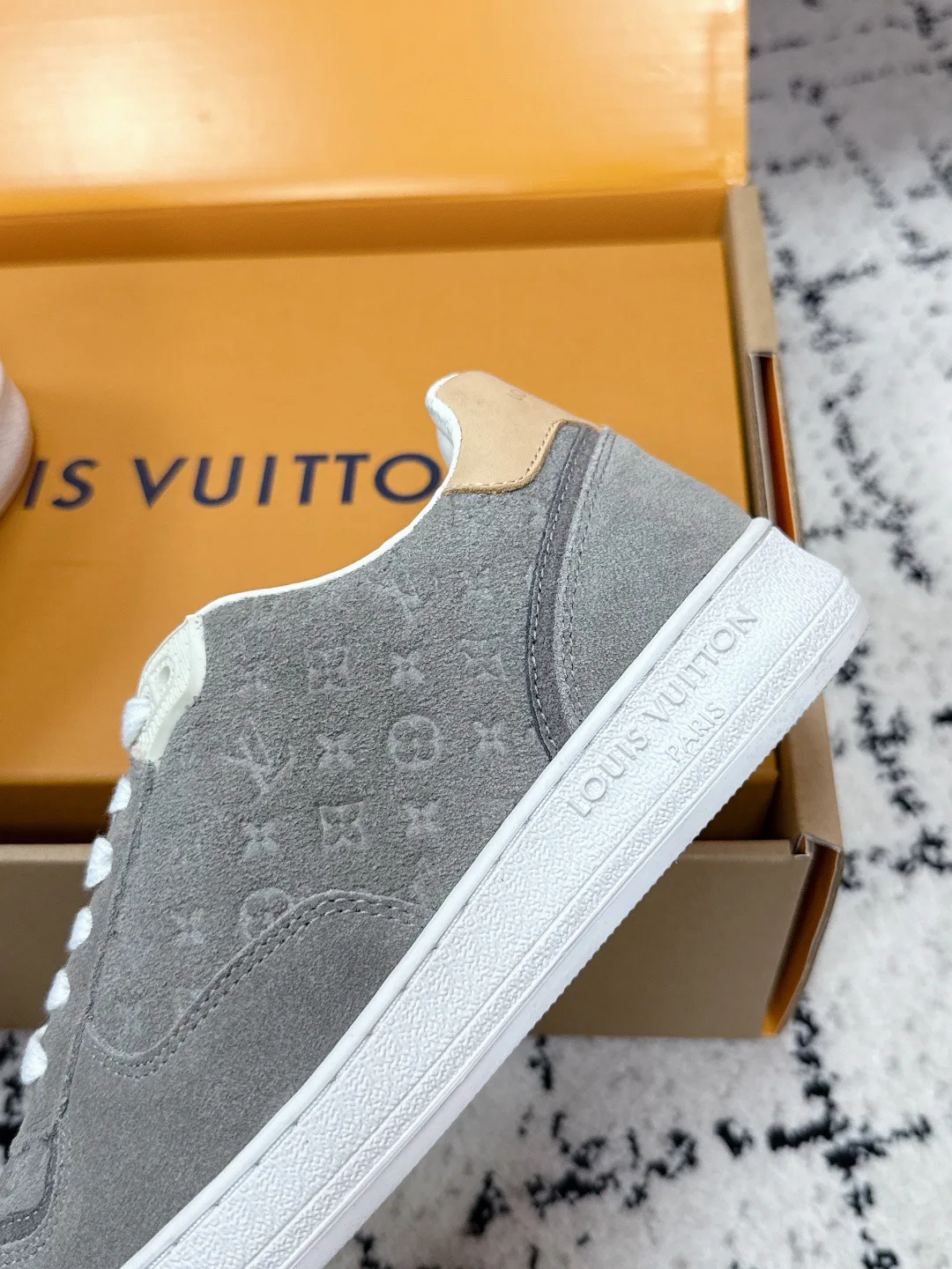 Кеды Женские Louis Vuitton 2471172