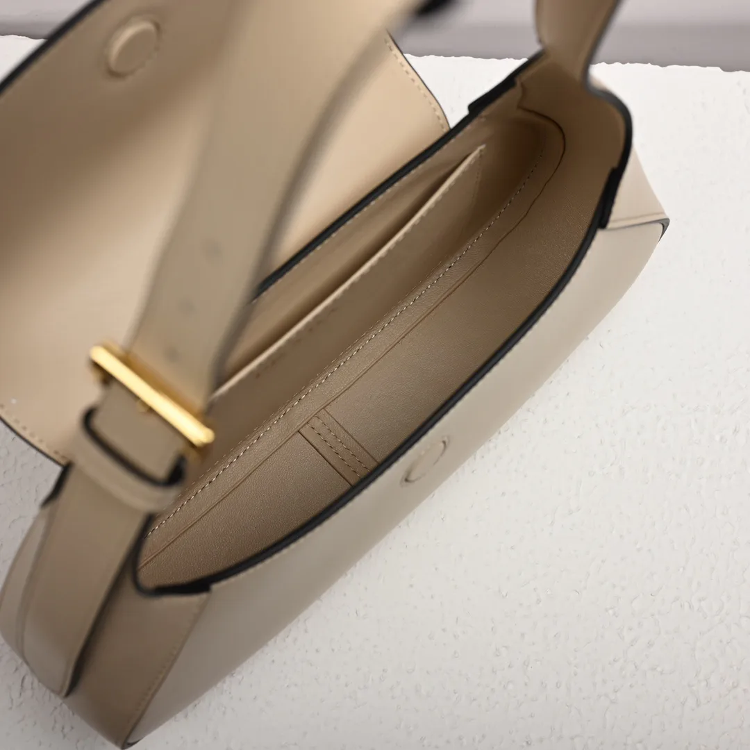 Сумки На Ремне Женские Prada 8356