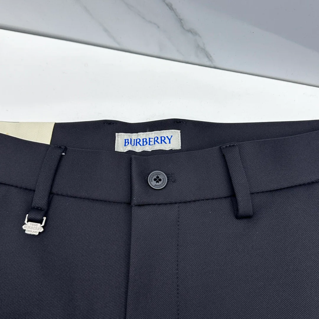 Брюки Мужские Burberry 18246802