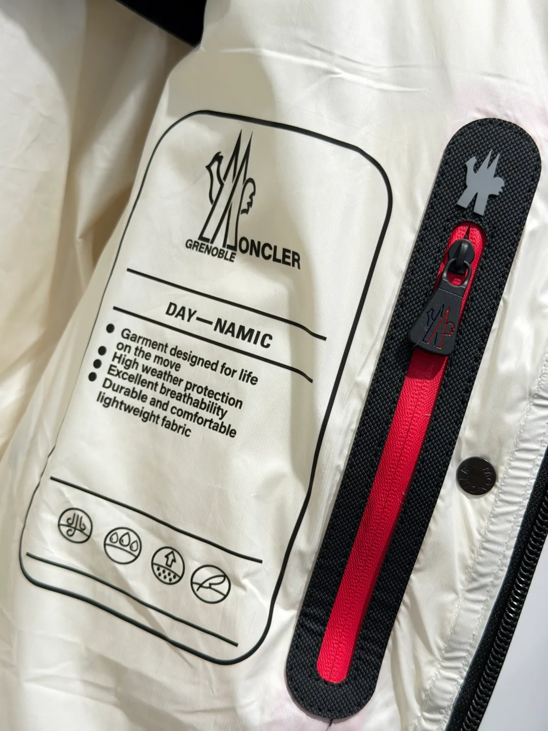 Куртки И Пуховики Женские Moncler 20099729