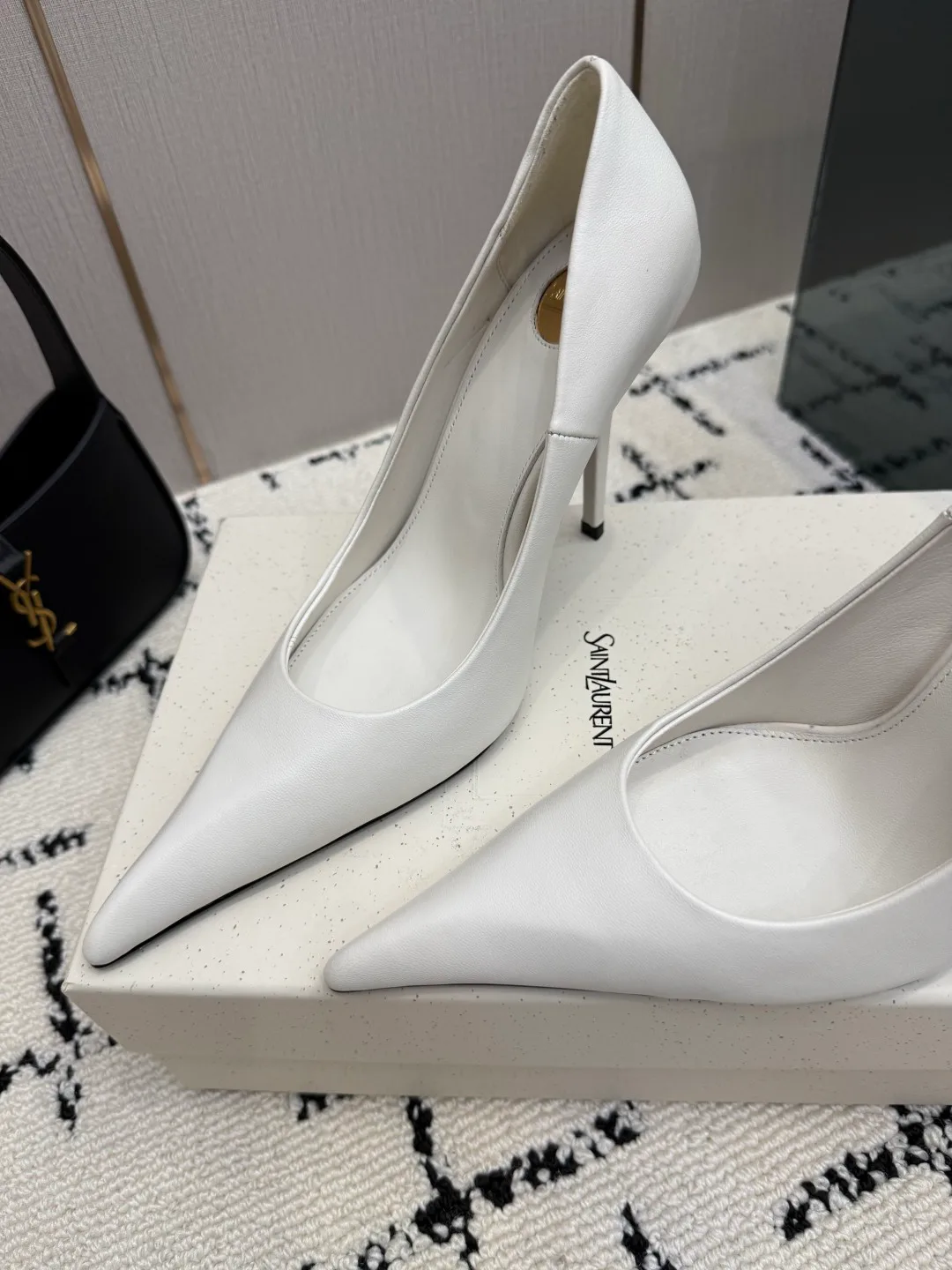 Туфли Женские Saint Laurent 18237751