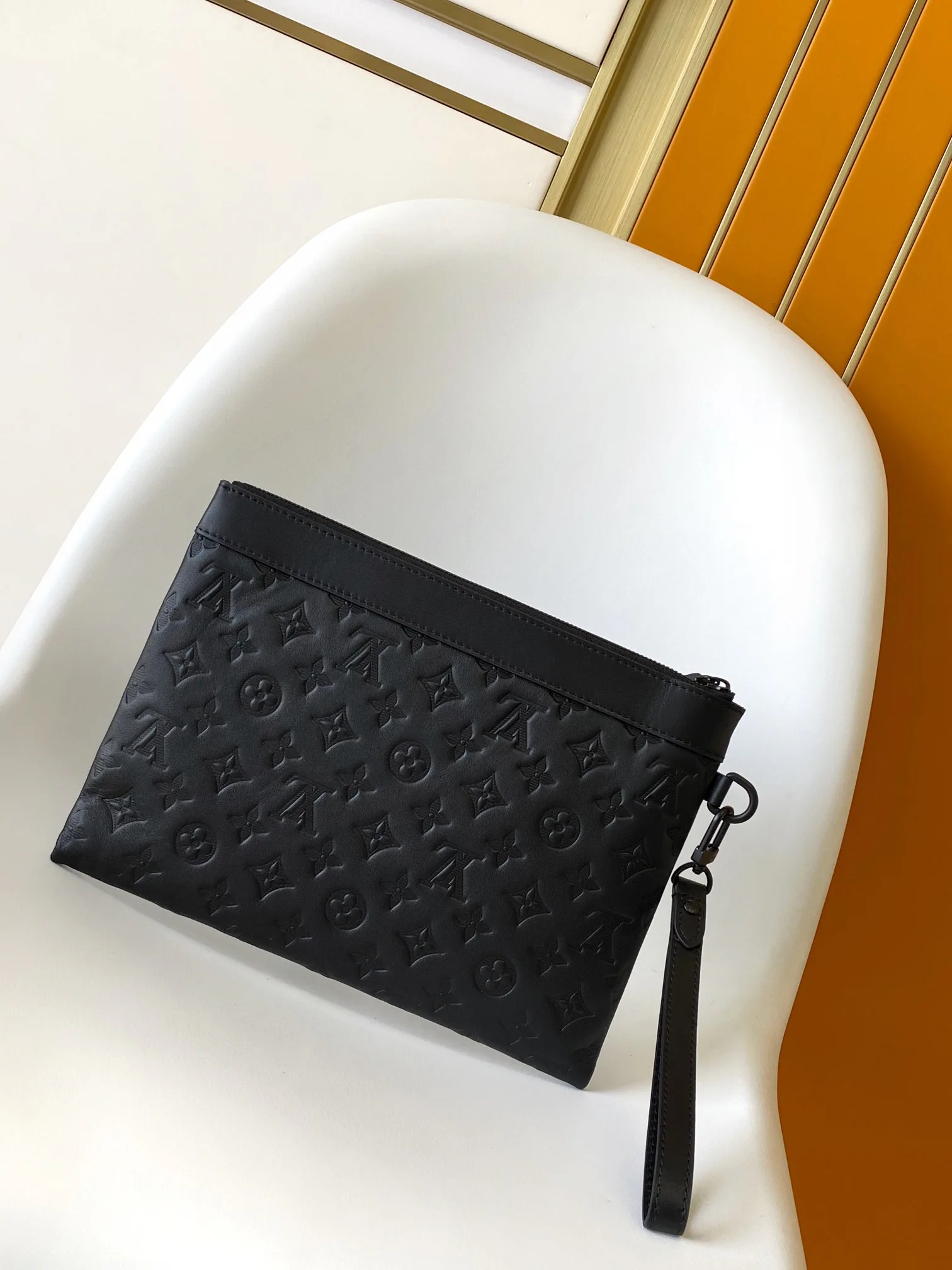 Клатчи Женские Louis Vuitton 1253955