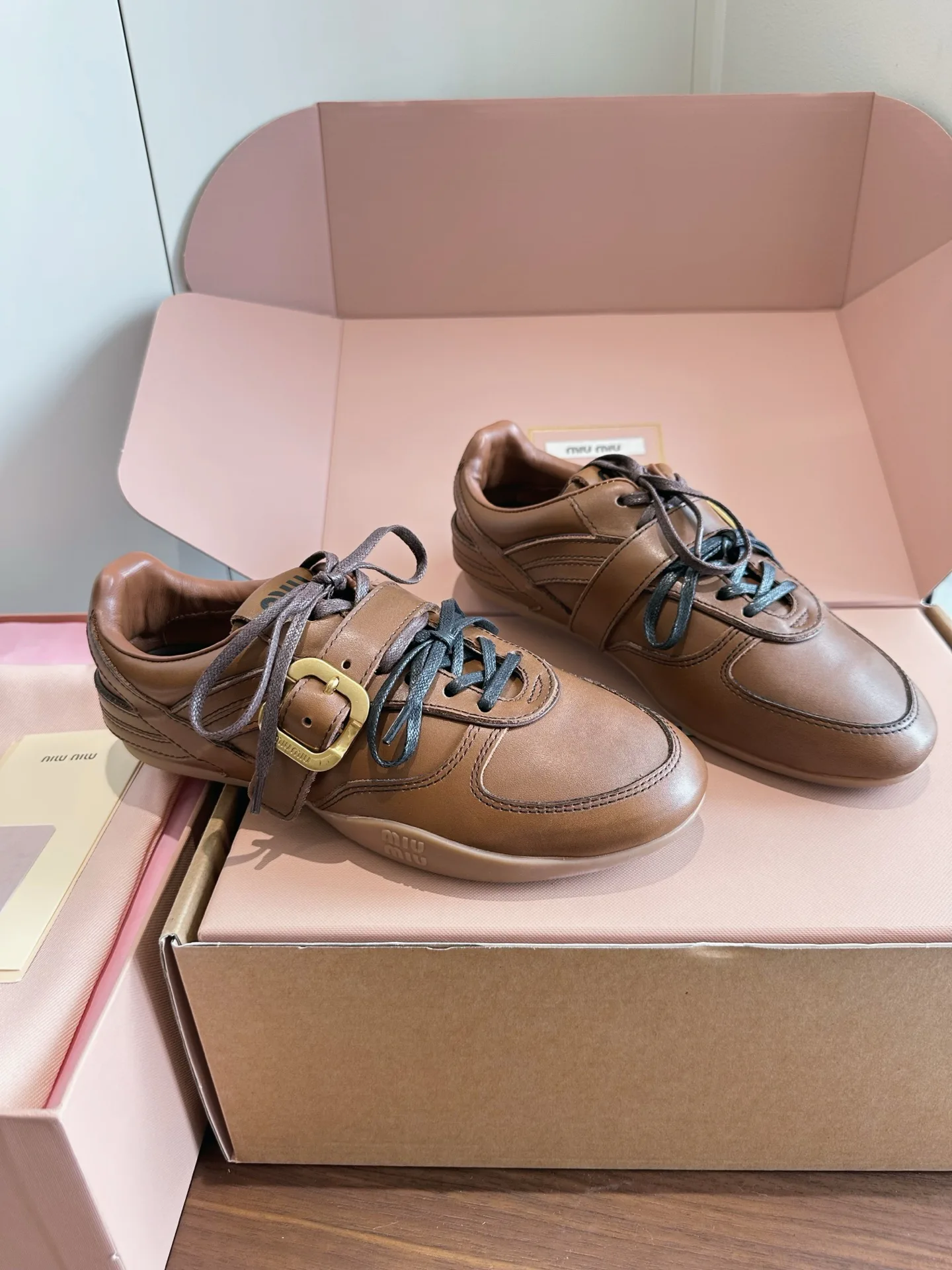 Кроссовки Женские Miu Miu 18444006