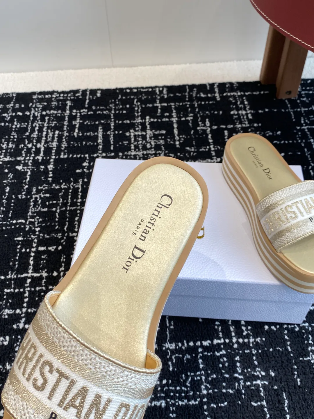 Шлепанцы Женские Christian Dior 17105