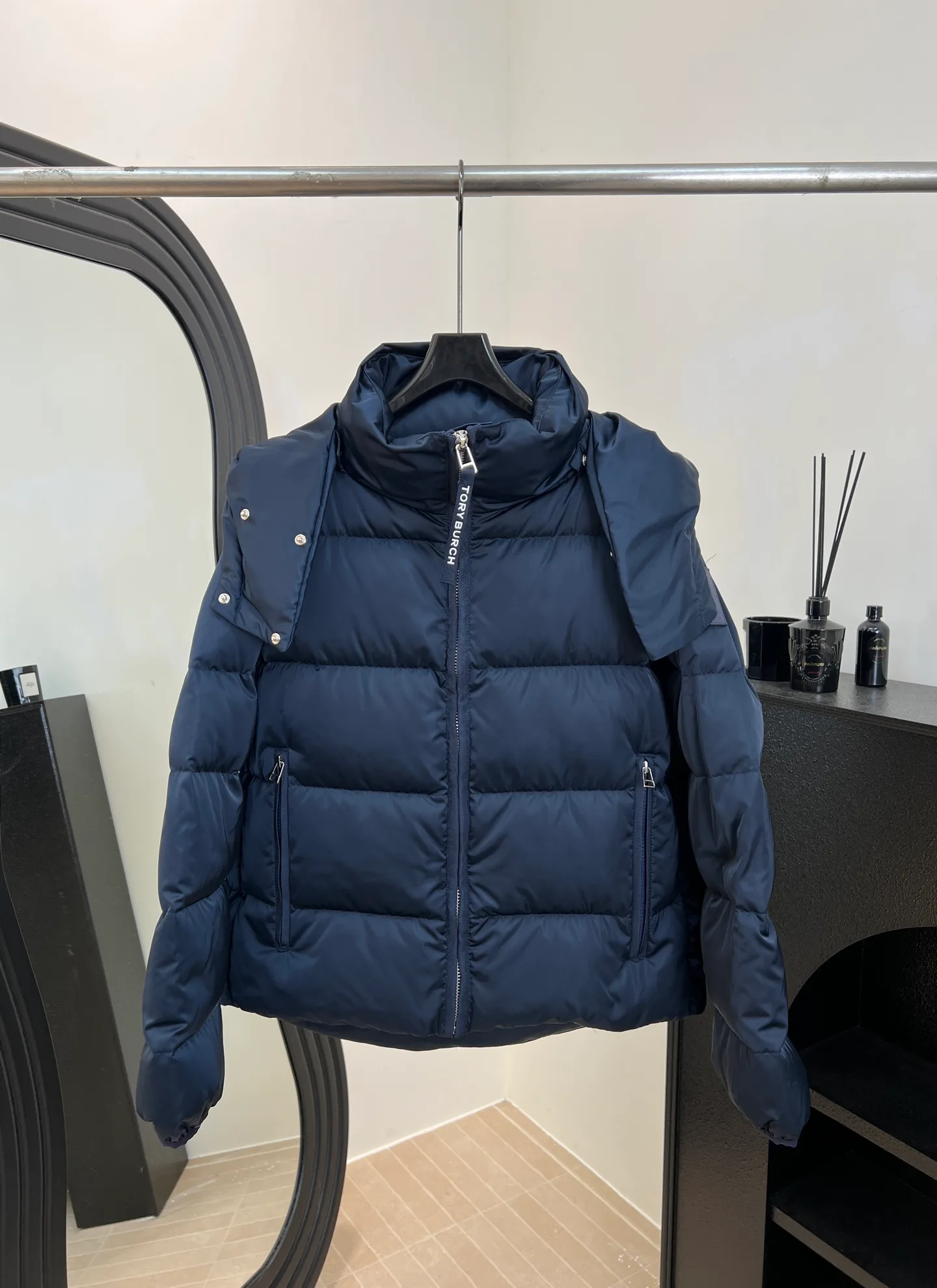 Куртки Женские Tory Burch 616717