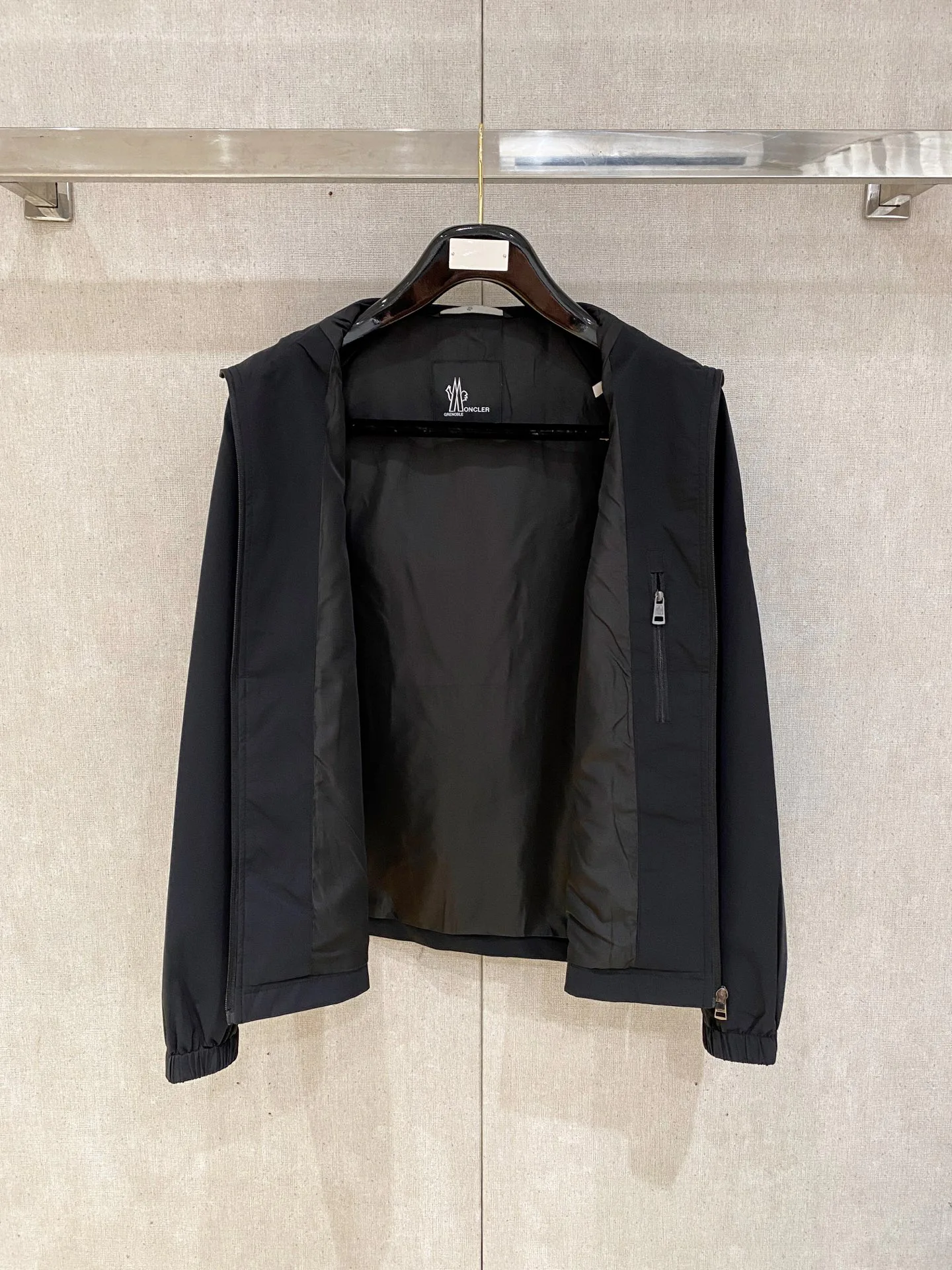 Куртки И Пуховики Мужские Moncler 988819