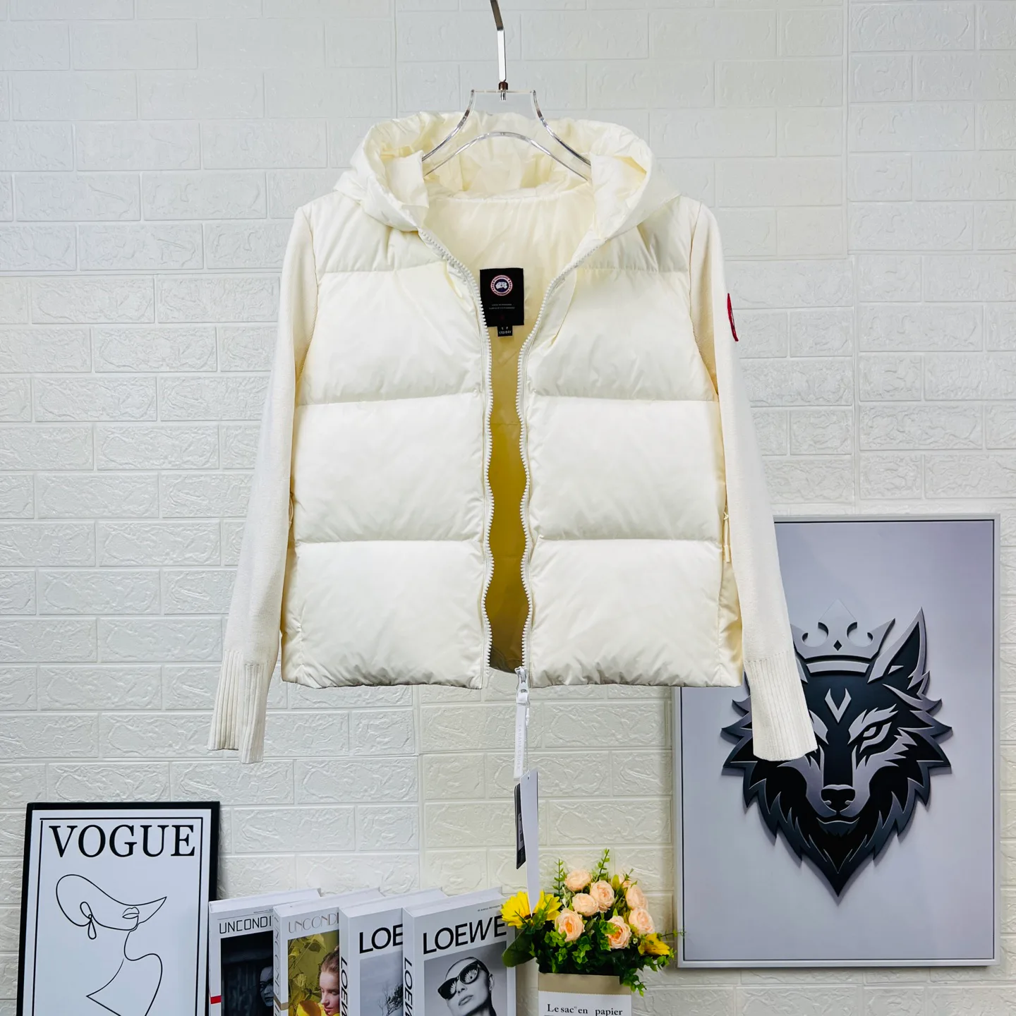 Куртки И Пуховики Женские Canada Goose 18932578