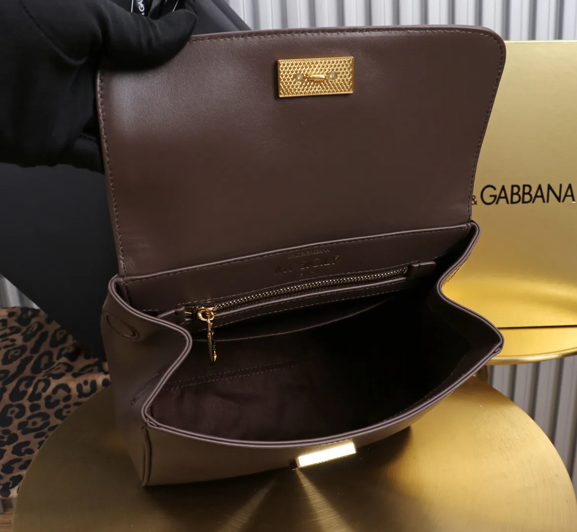 Классические Сумки Женские Dolce & Gabbana 18004436