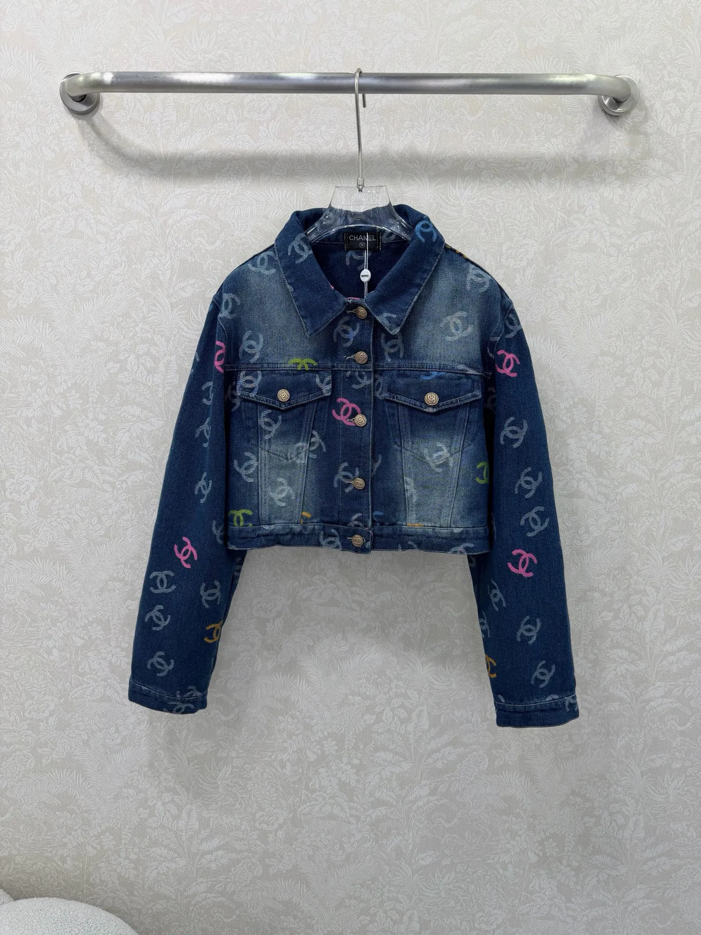 Куртки И Пуховики Мужские Chanel 10568094