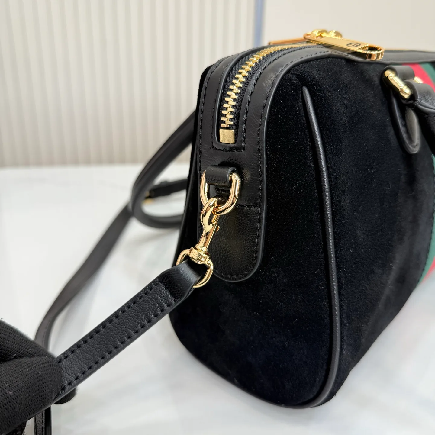Классические Сумки Женские Gucci 11704025