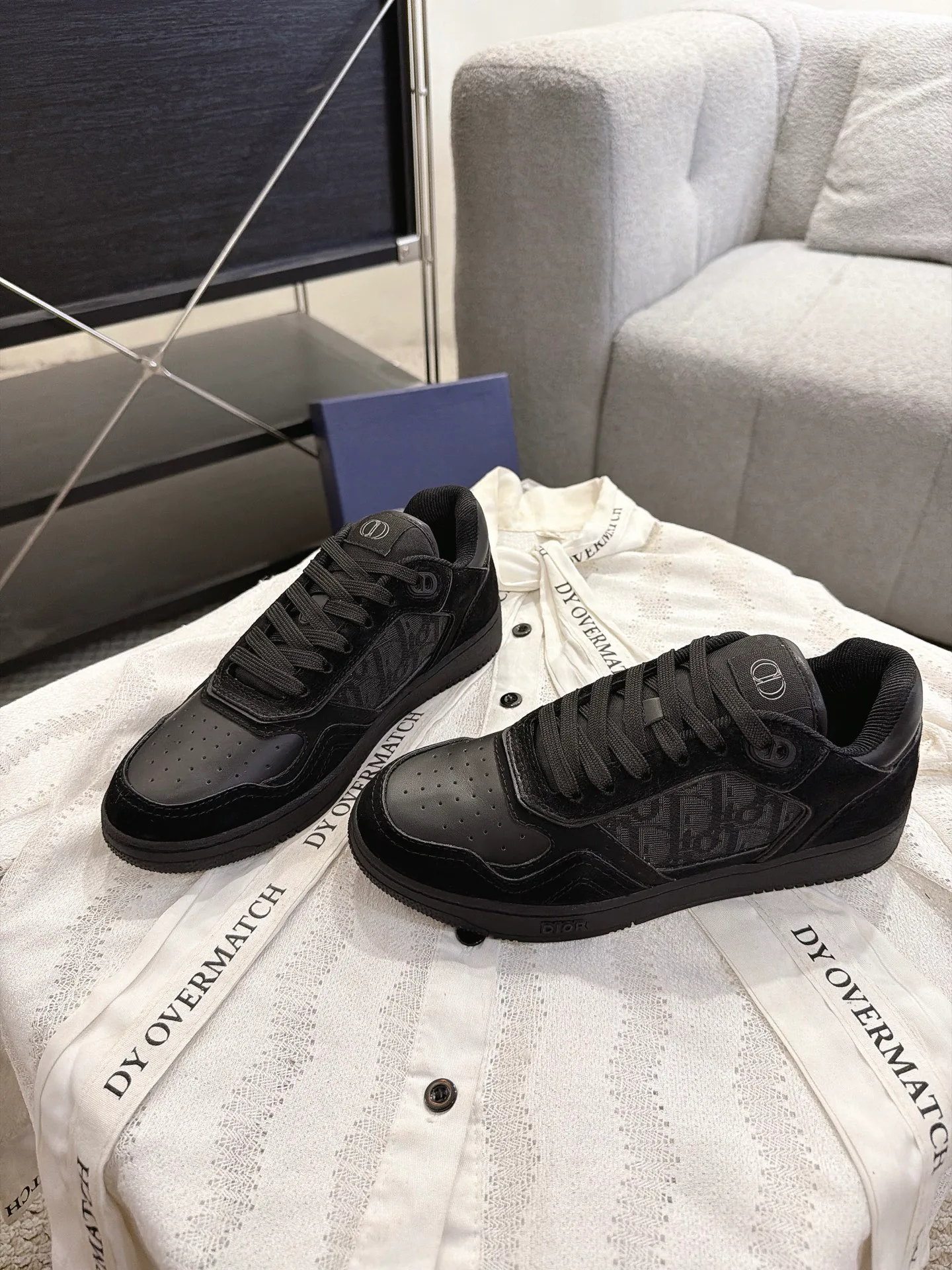 Кроссовки Женские Christian Dior 18233130