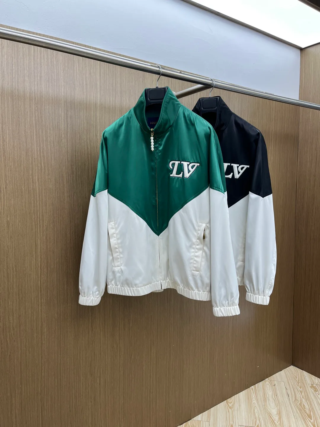 Куртки И Пуховики Мужские Louis Vuitton 12821752