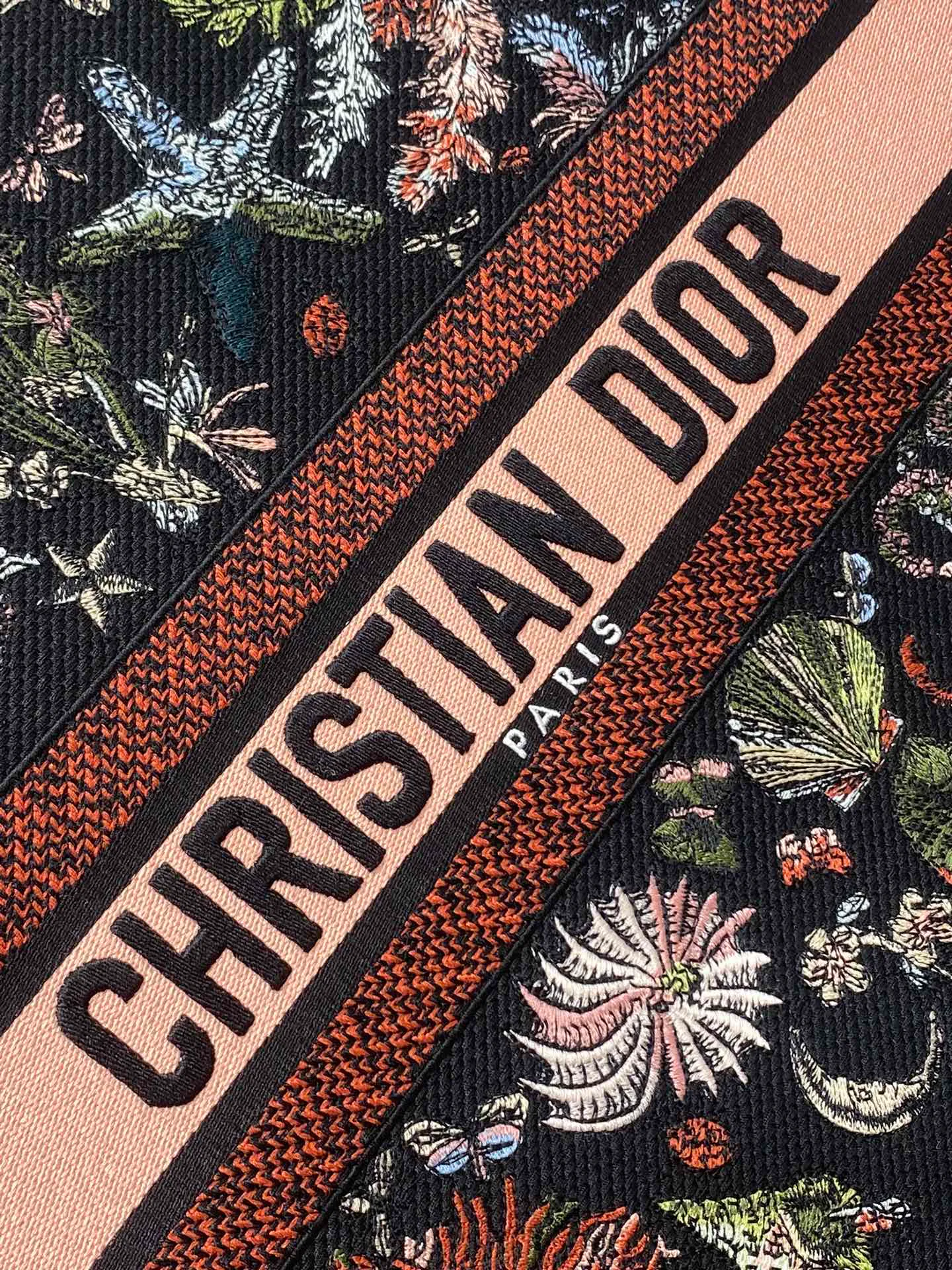 Классические Сумки Женские Christian Dior 13227188