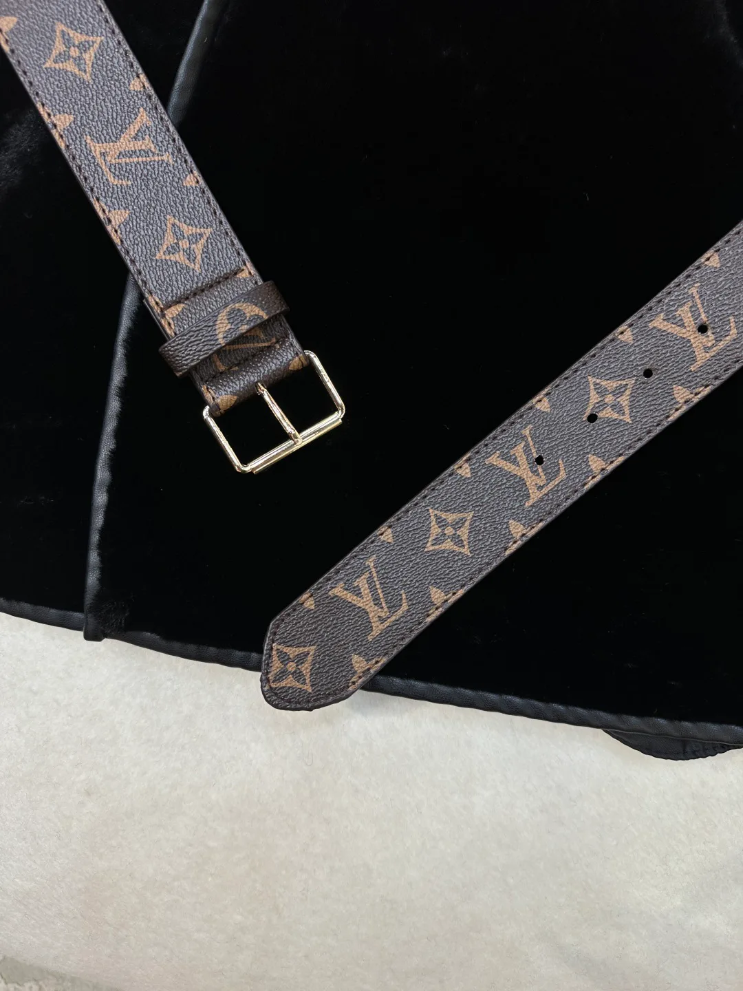 Кожаные Куртки И Дублёнки Женские Louis Vuitton 9983807