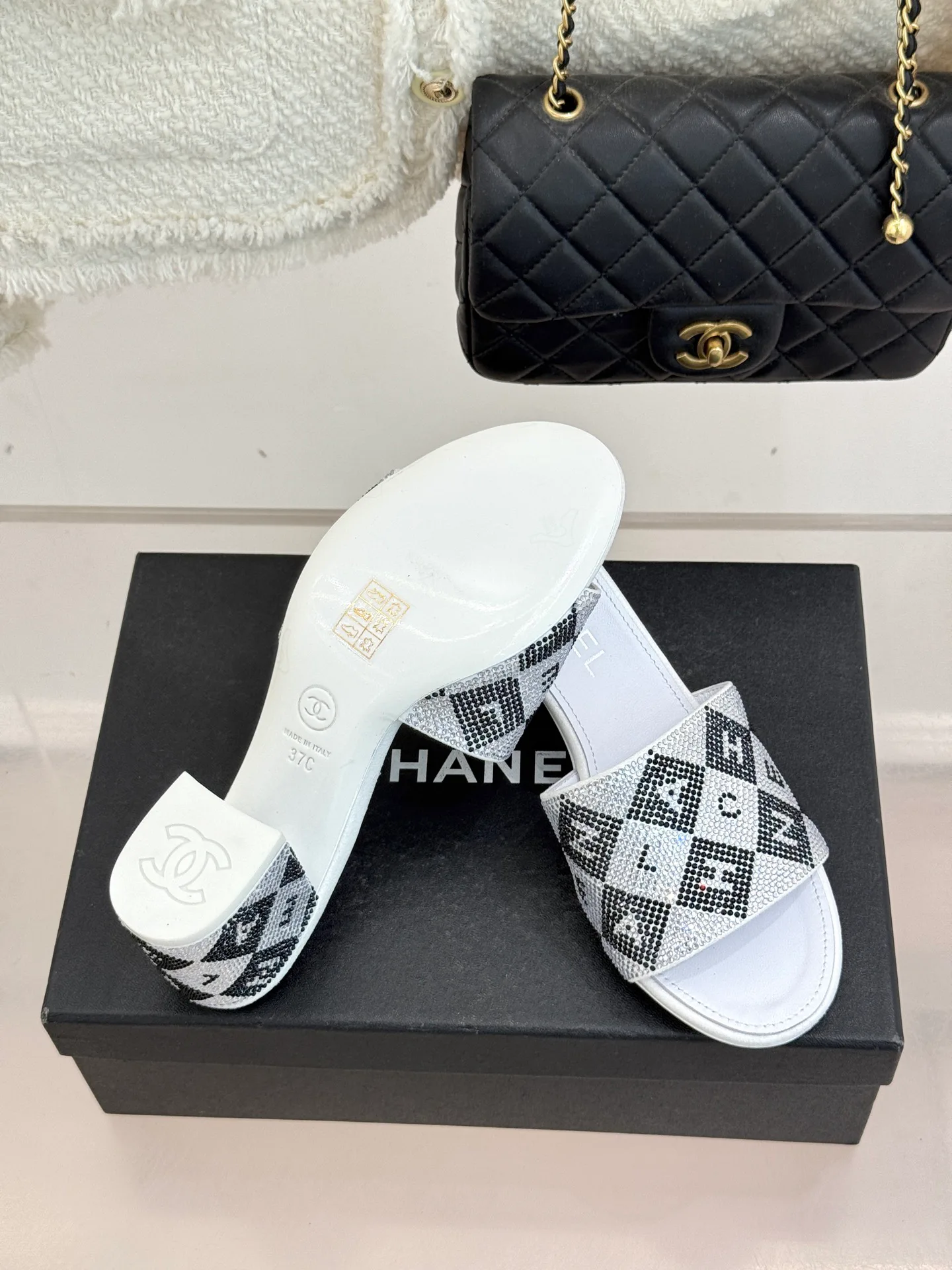 Шлепанцы Женские Chanel 9499391