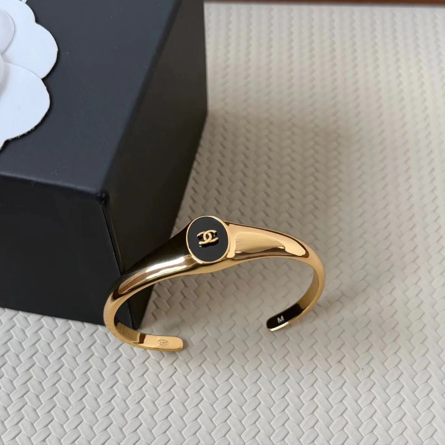 Бижутерия Chanel 18122992