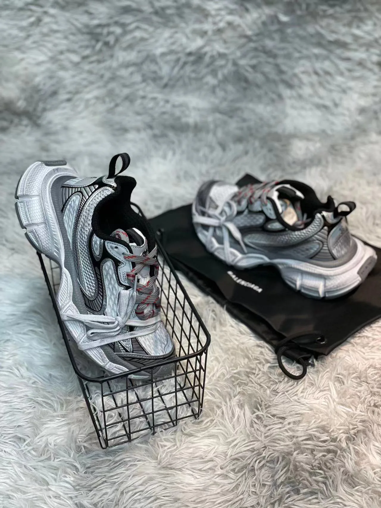 Кроссовки Женские Balenciaga 11567693