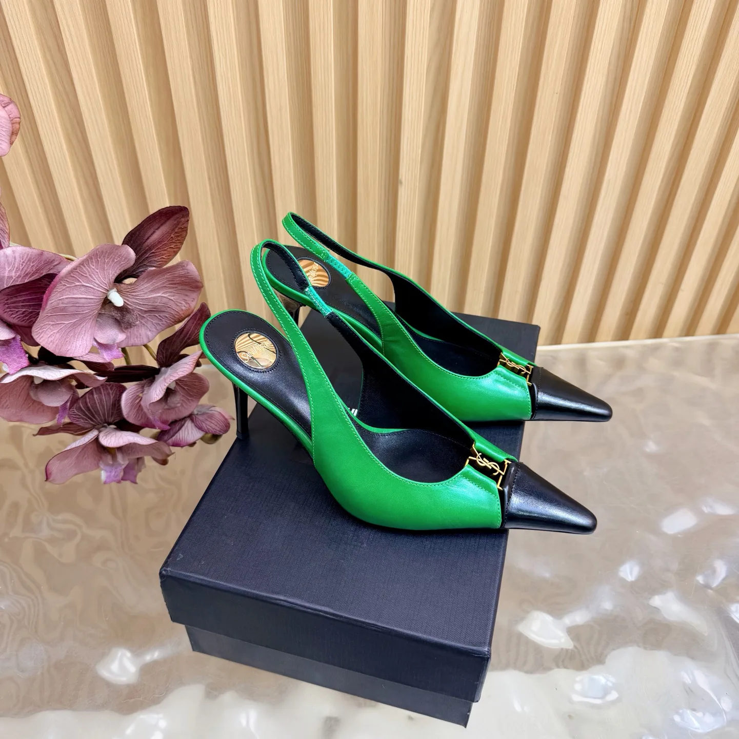 Босоножки Женские Saint Laurent 9999674