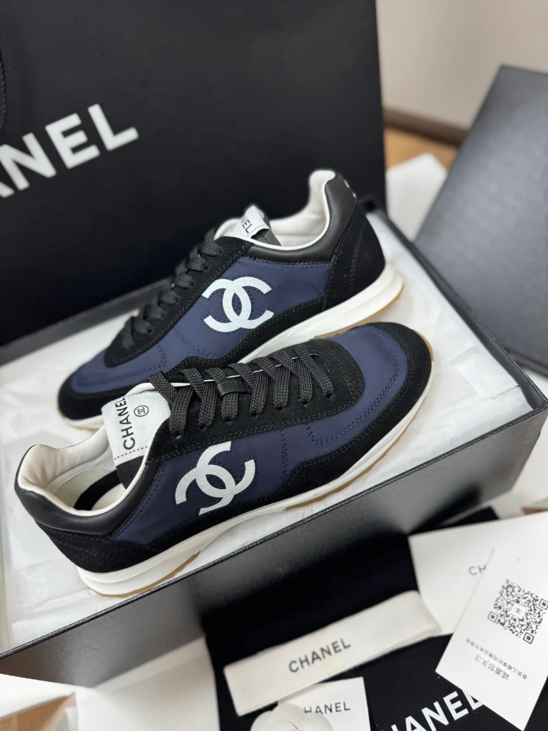 Кроссовки Женские Chanel 11802456