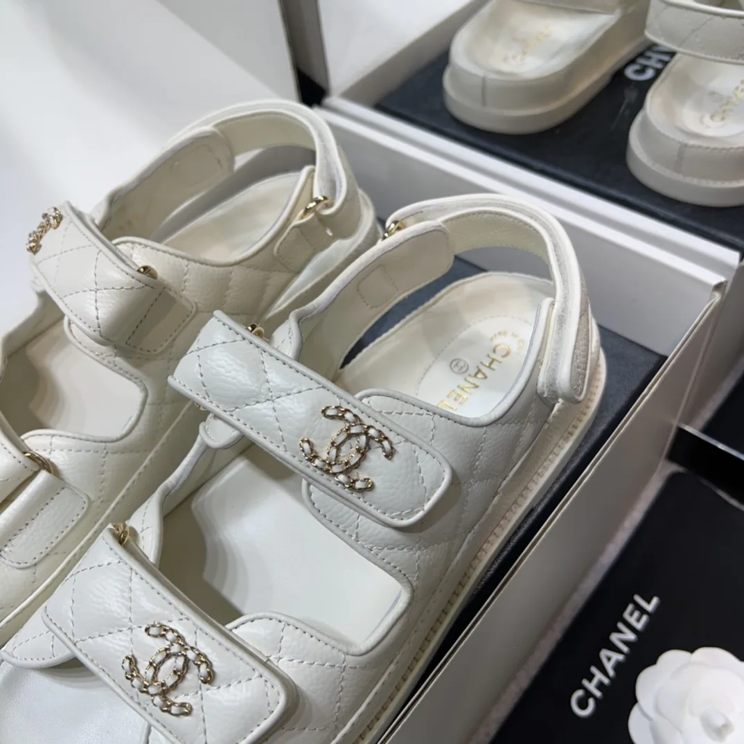 Сандалии Женские Chanel 11233736