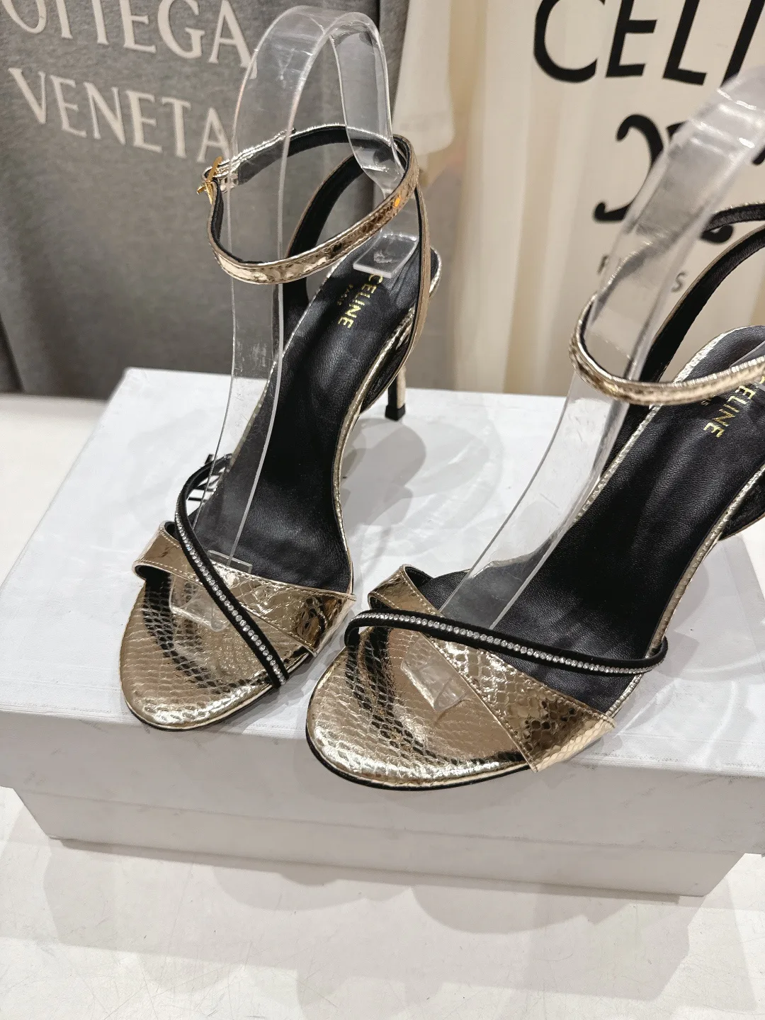 Босоножки Женские Celine 11059413