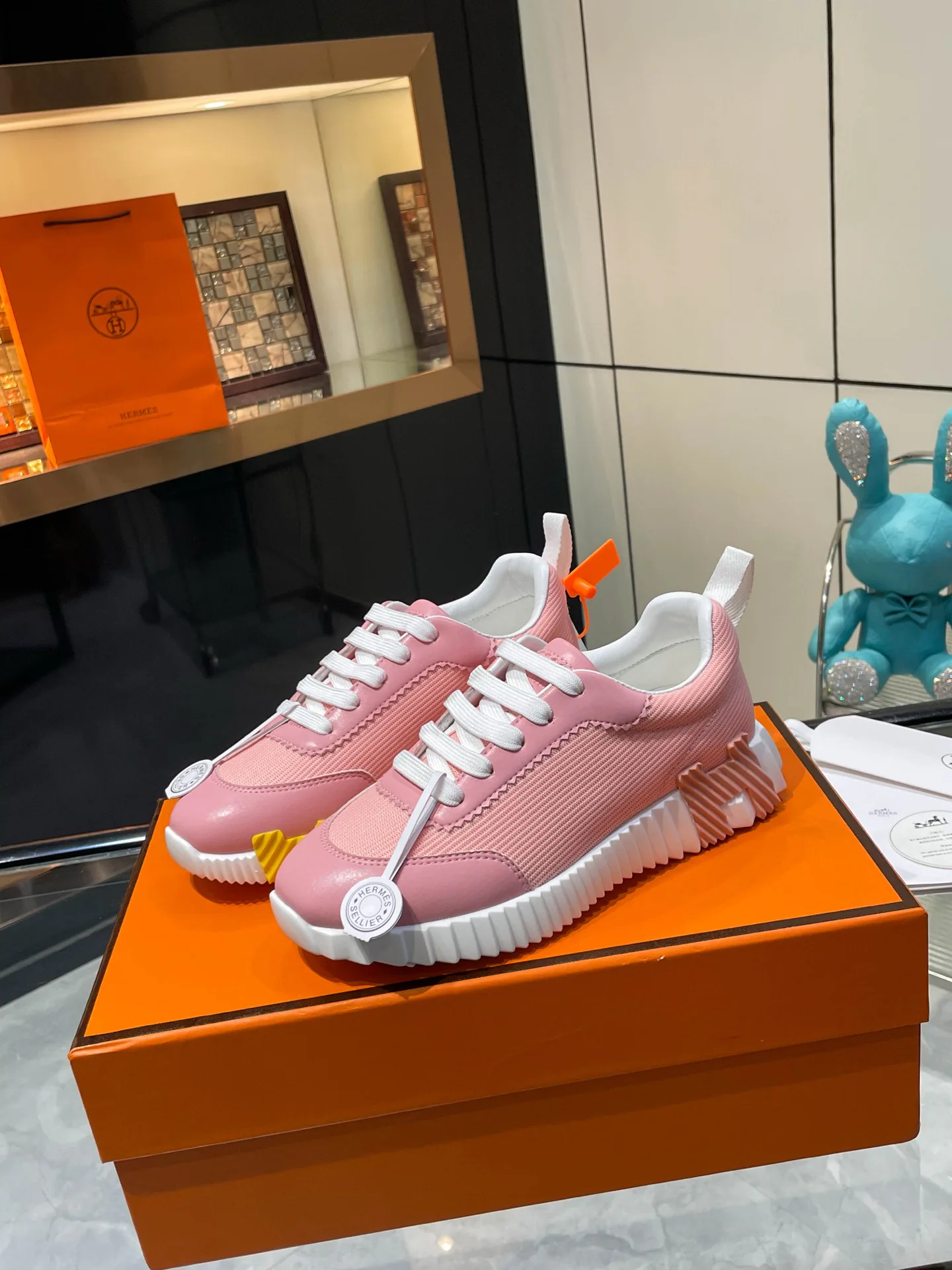 Кроссовки Женские Hermes 232525