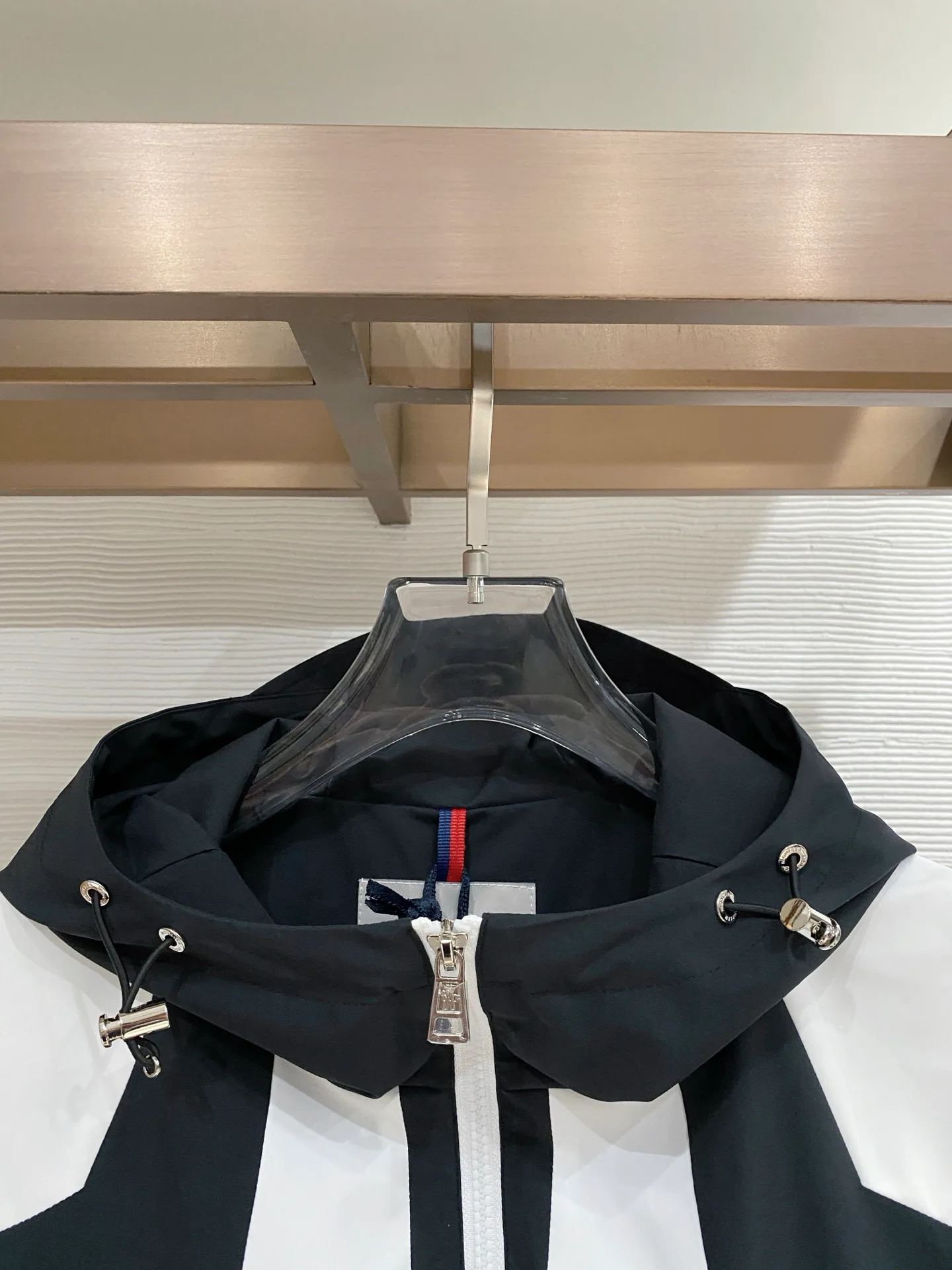 Куртки И Пуховики Мужские Moncler 11392181